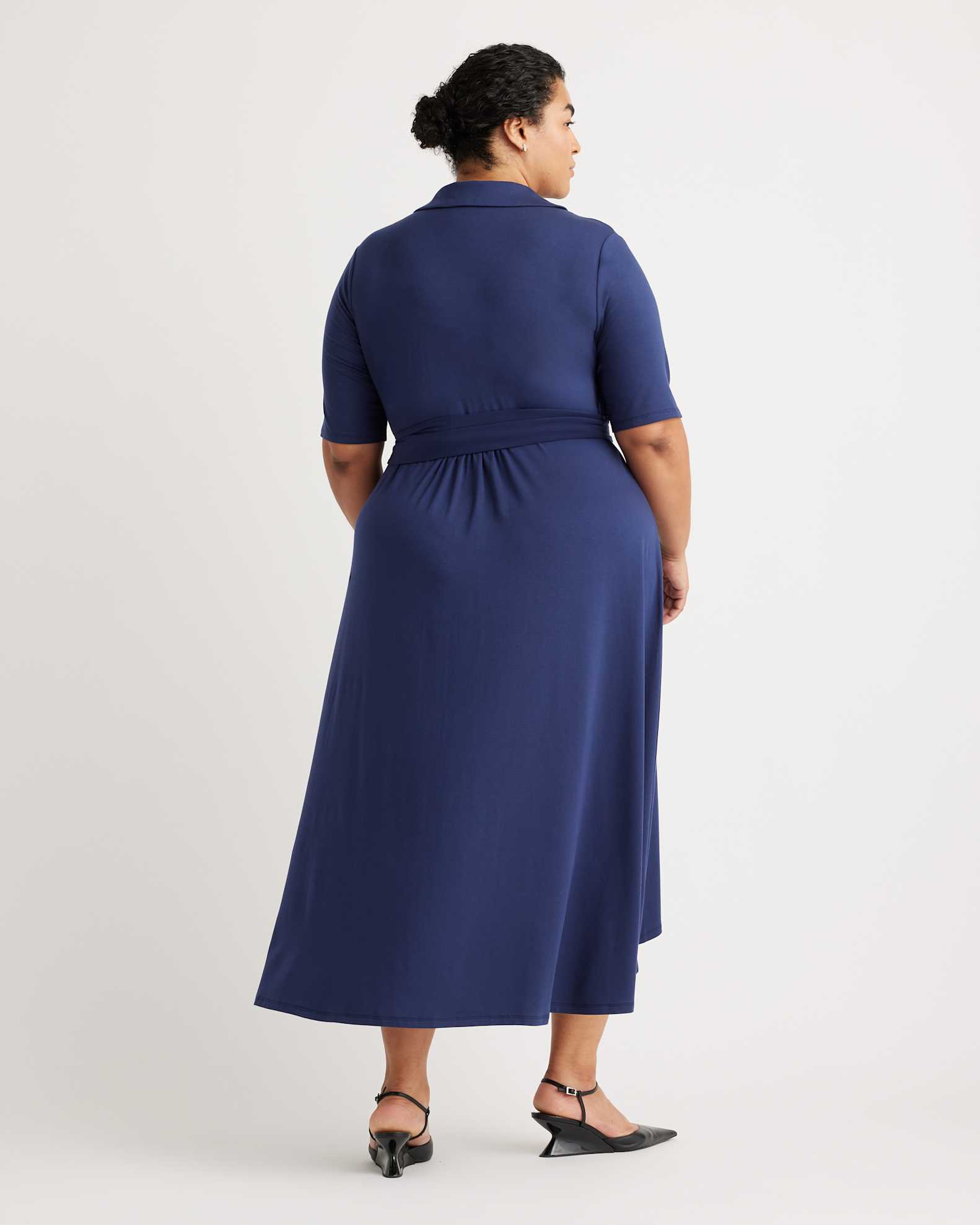 Quince Women's Tencel Jersey Midi Wrap Dress, Navy, Size 3X - Eco-Friendly, Comfortable, Modern Length, Rounded Collar Quince Women's Tencel Jersey Midi Wrap Dress, Navy, Size 3X - Eco-Friendly, Comfortable, Modern Length, Rounded Collar
