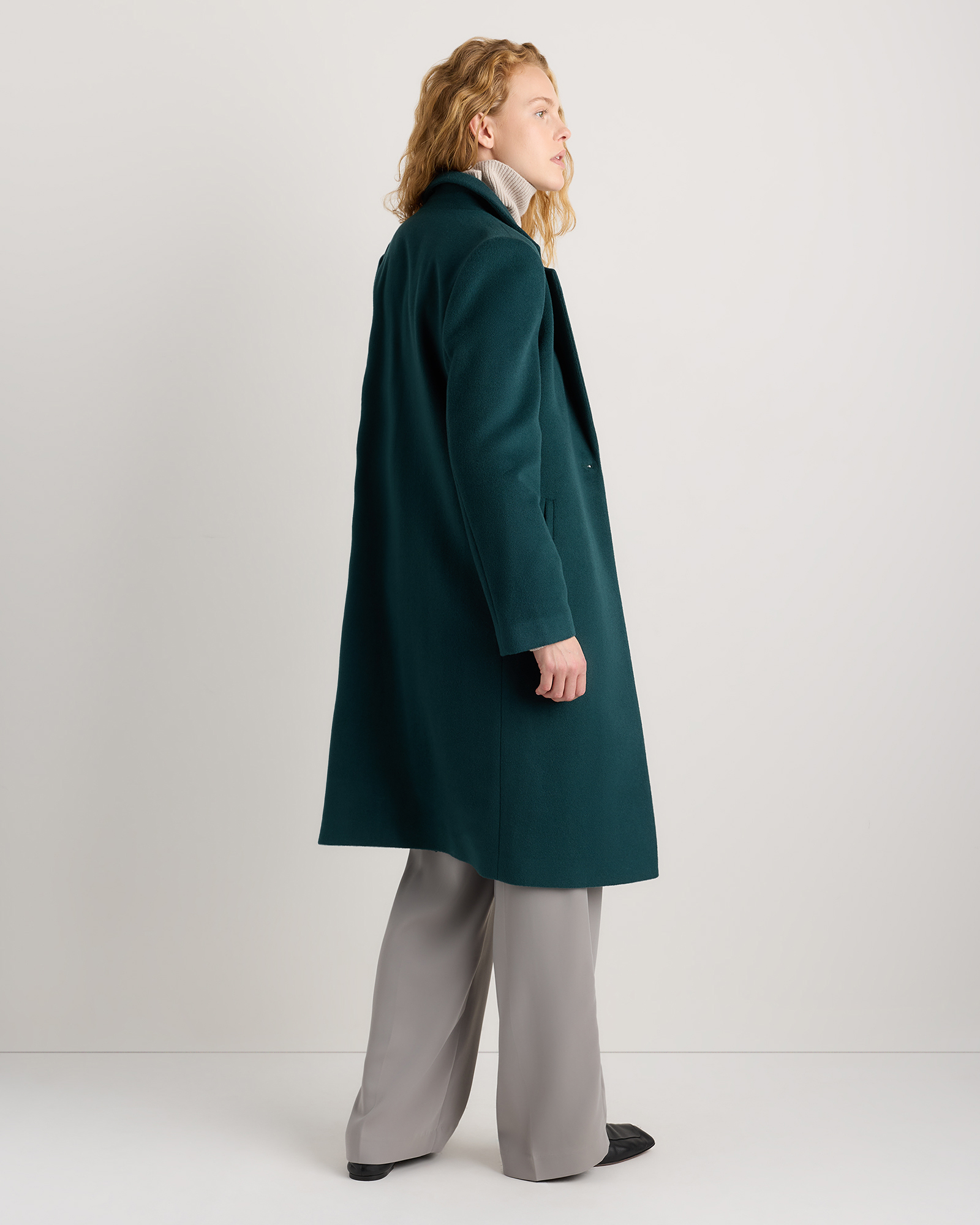 Wool Cashmere Classic Single-Breasted Coat in Nocturnal Green
