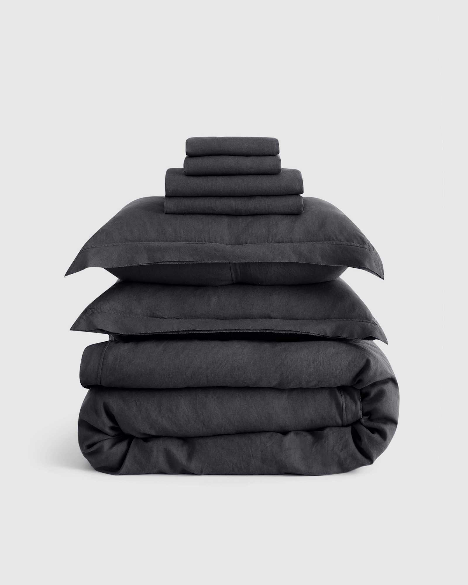 European Linen Double Flange Deluxe Bedding Bundle in Charcoal