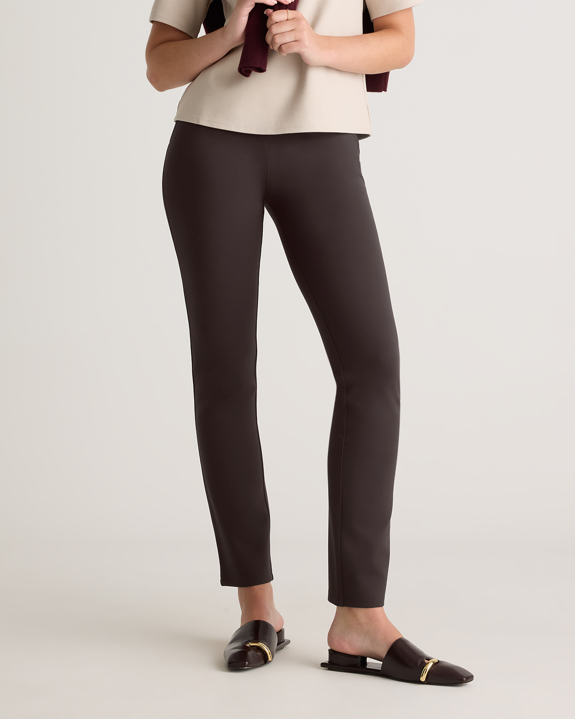 QUINCE WOMEN'S ULTRA-STRETCH PONTE STRAIGHT LEG PANTS