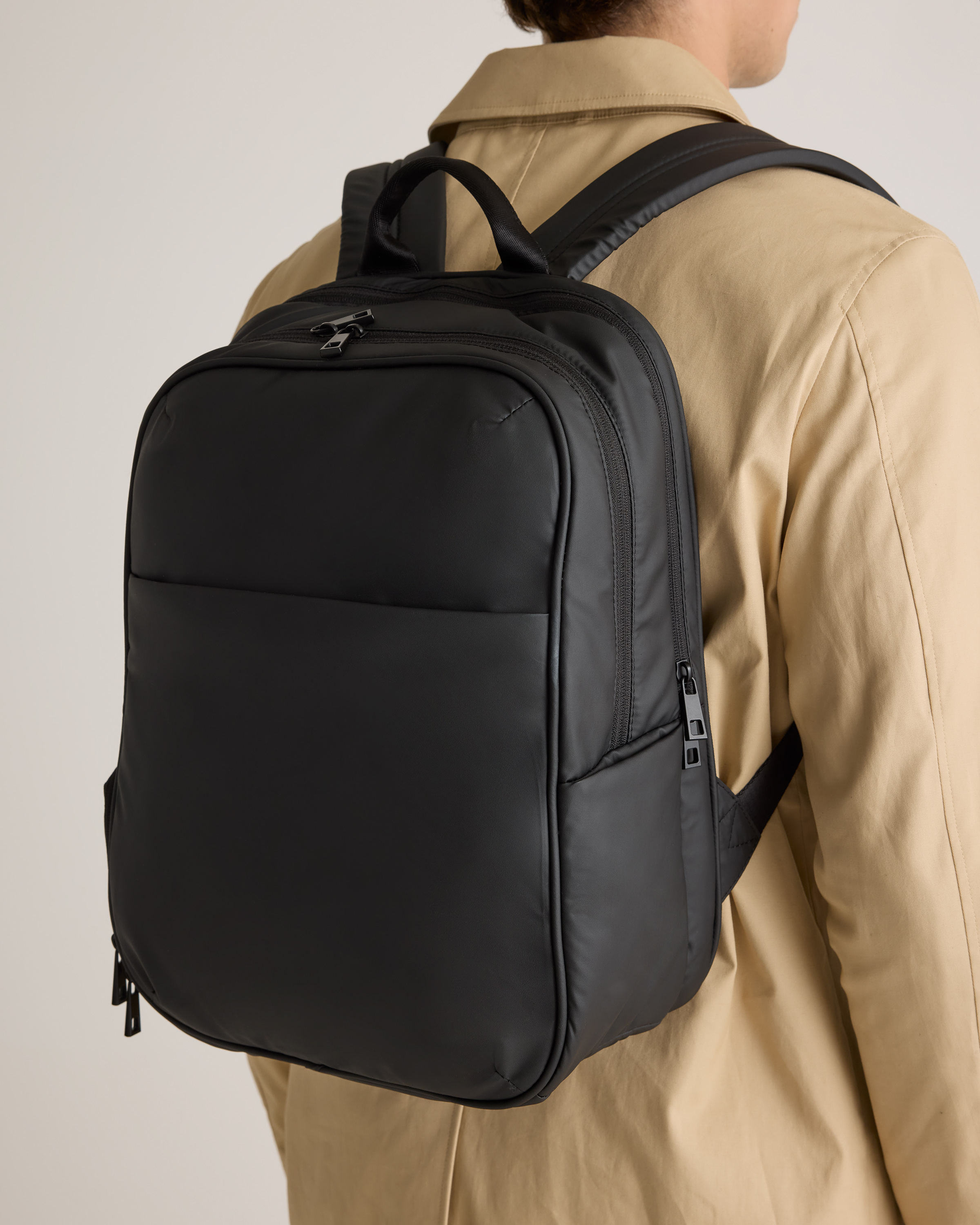 Water Repellent Puff Commuter Backpack display picture 3