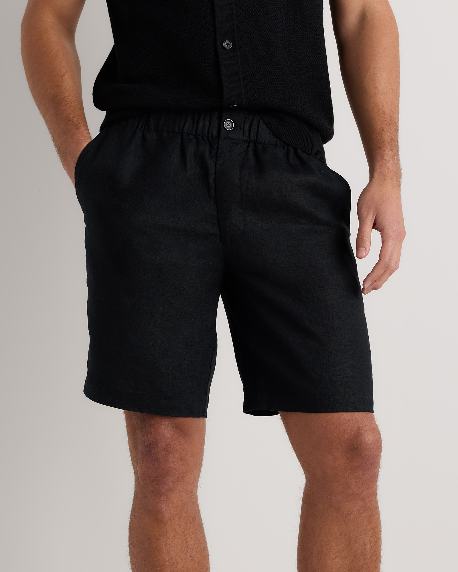Black 100% European Linen Shorts - 9"