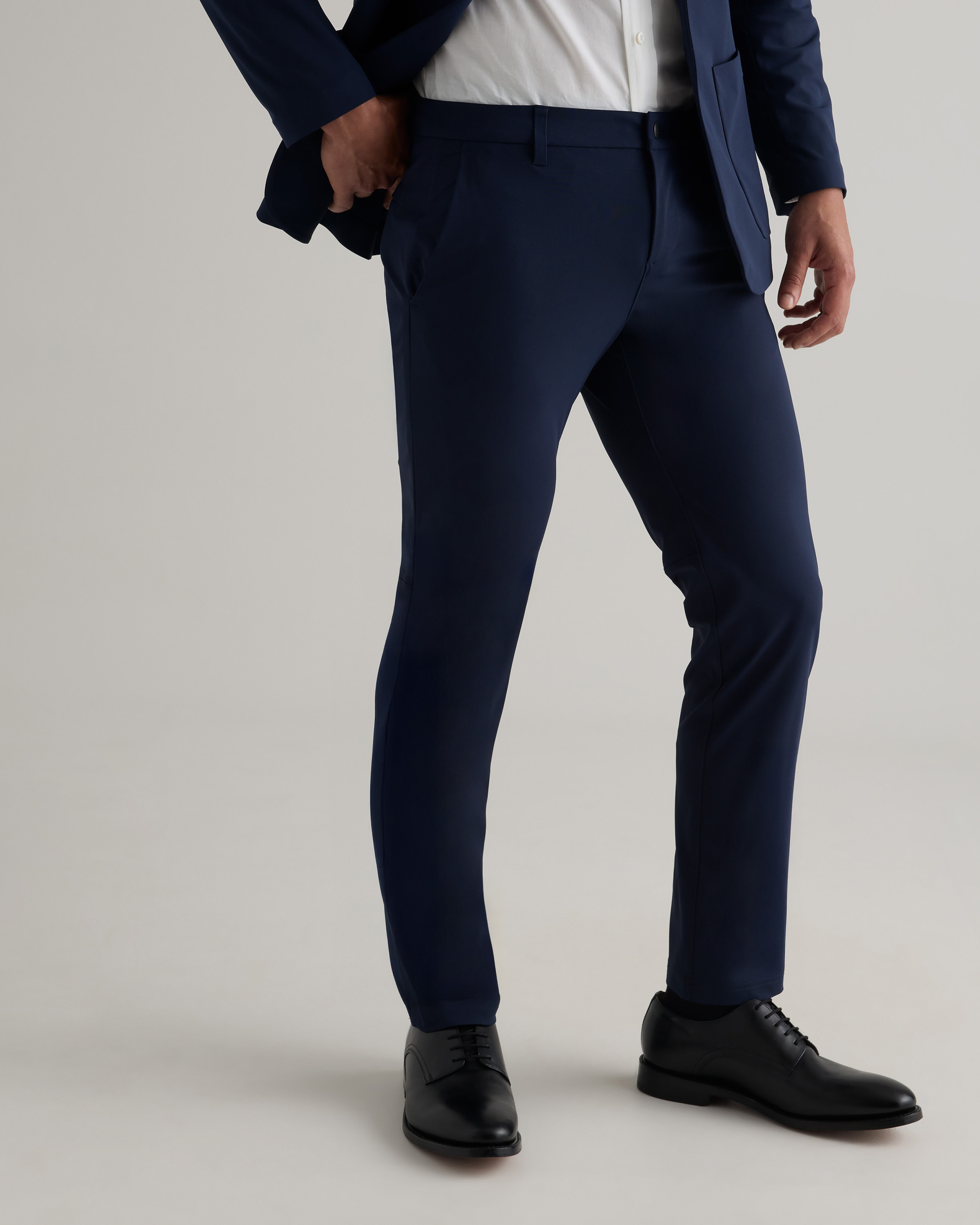 Ultimate Commuter Pant in Deep Navy