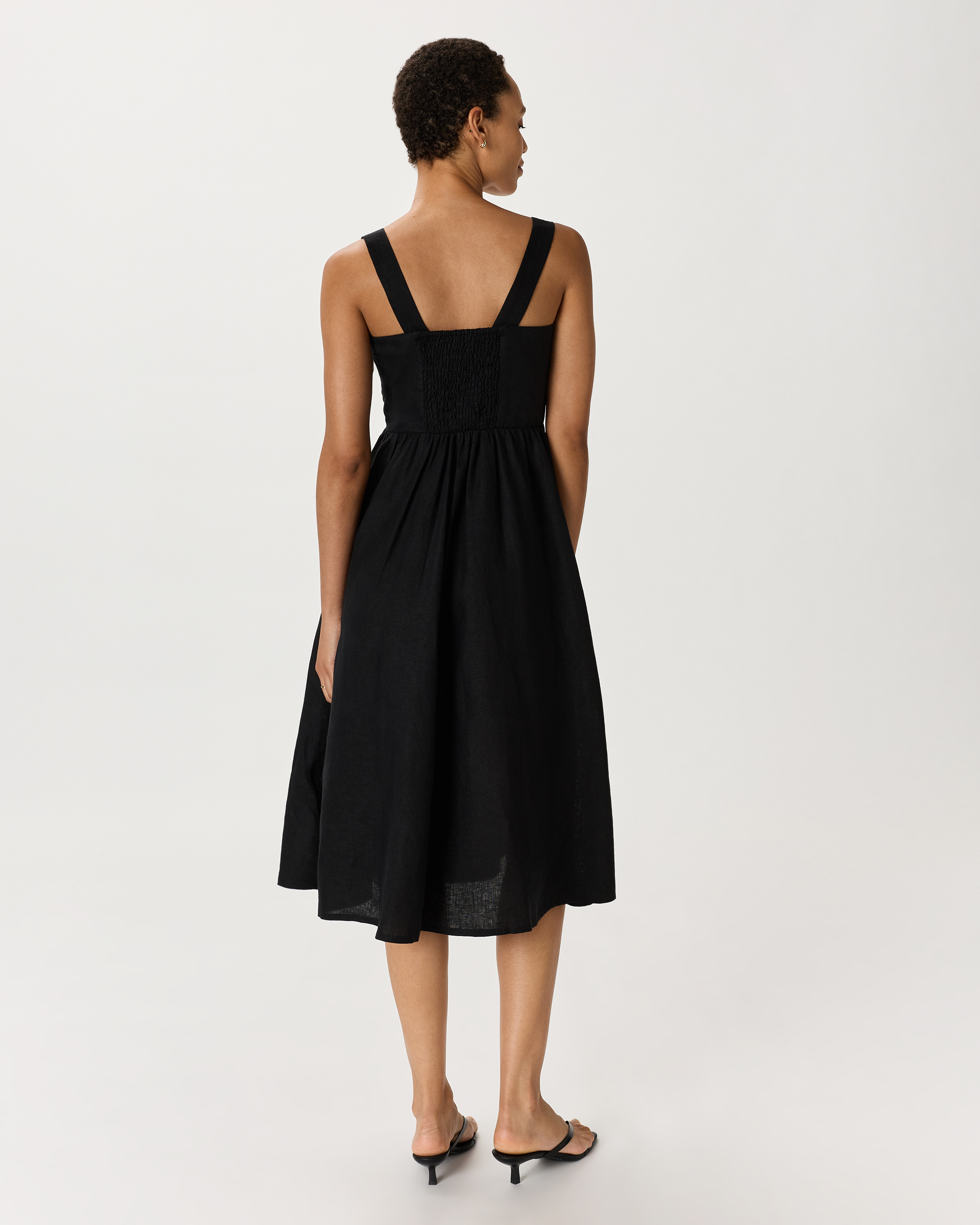 Women's 100% European Linen Fit & Flare Midi Dress in Black, Size XL by Quince
