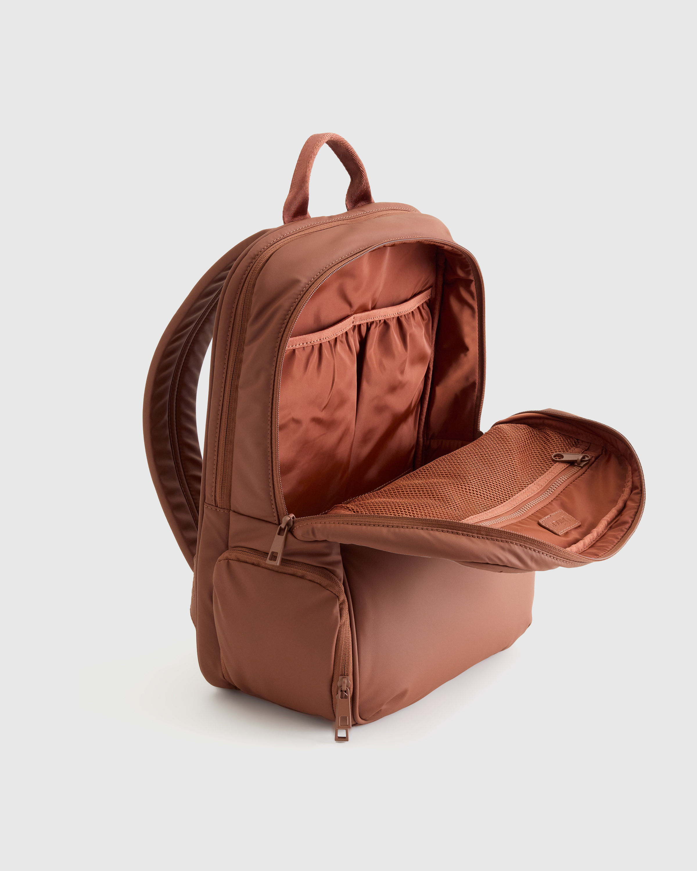 W-BAG-142-TRC 061 EDITED