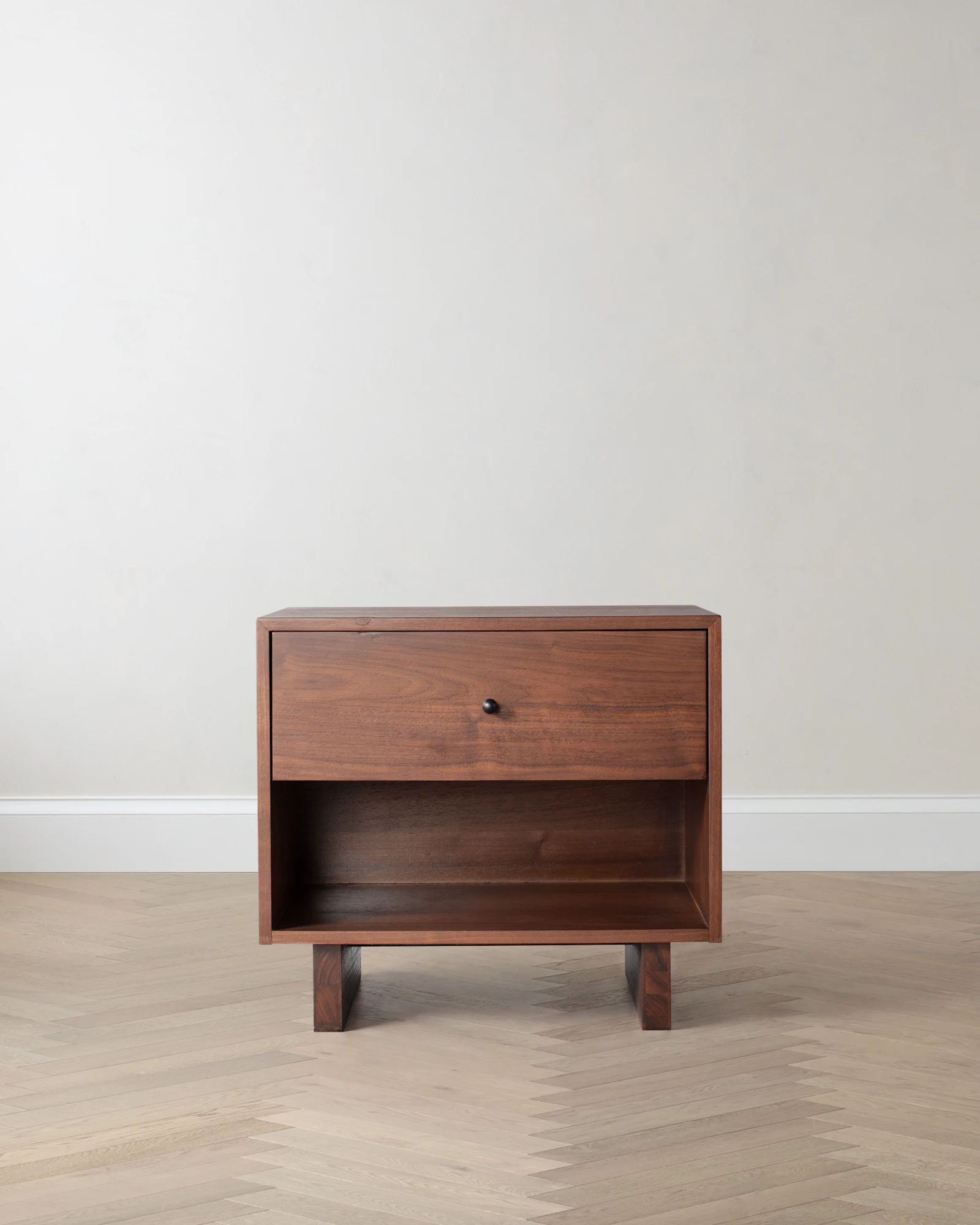 Solid Wood Platform 1-Drawer Nightstand in Walnut Brown