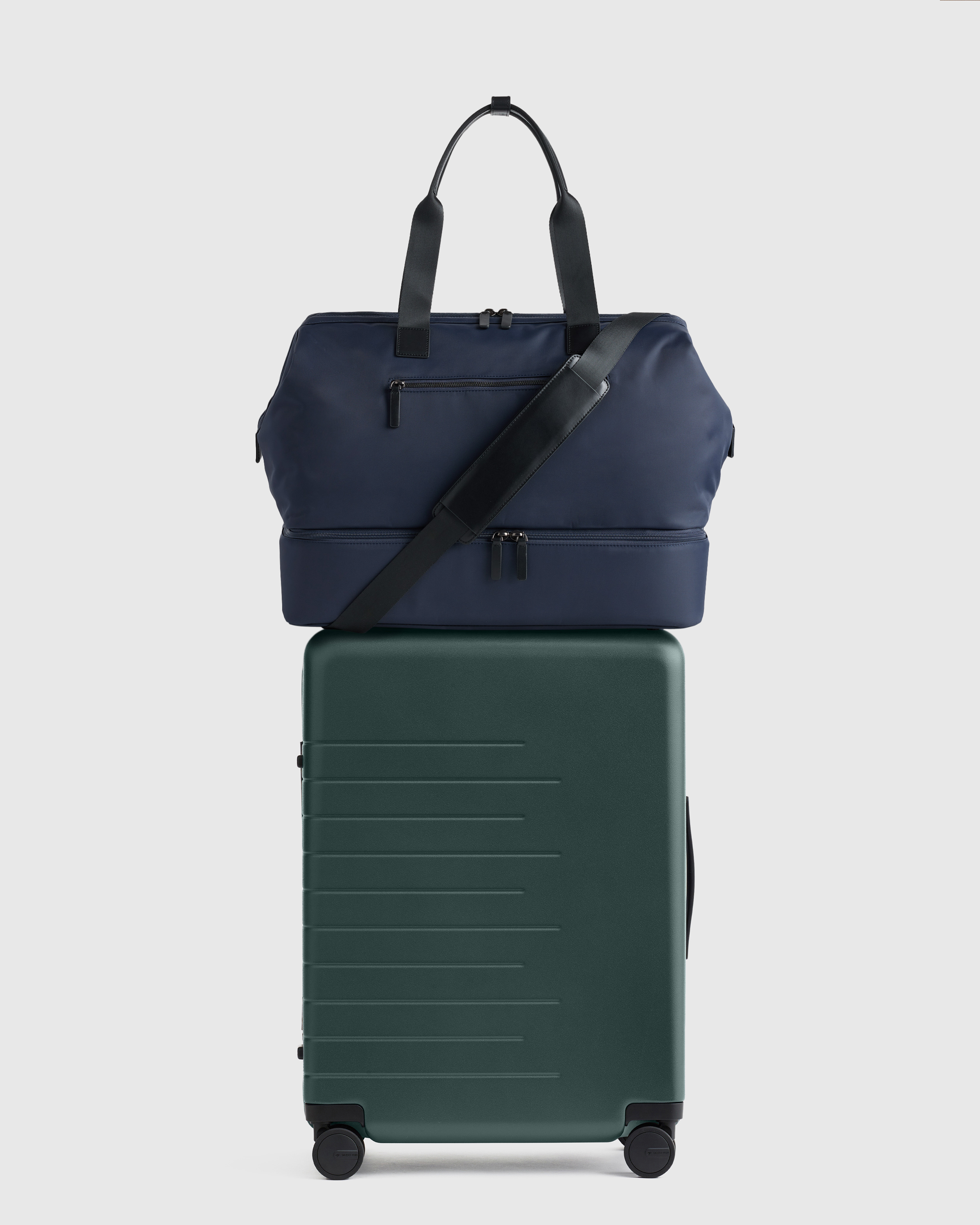 Medium check in check in Dark GReen