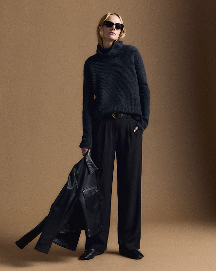 Black Pantalon plissé à jambe large en crêpe extensible