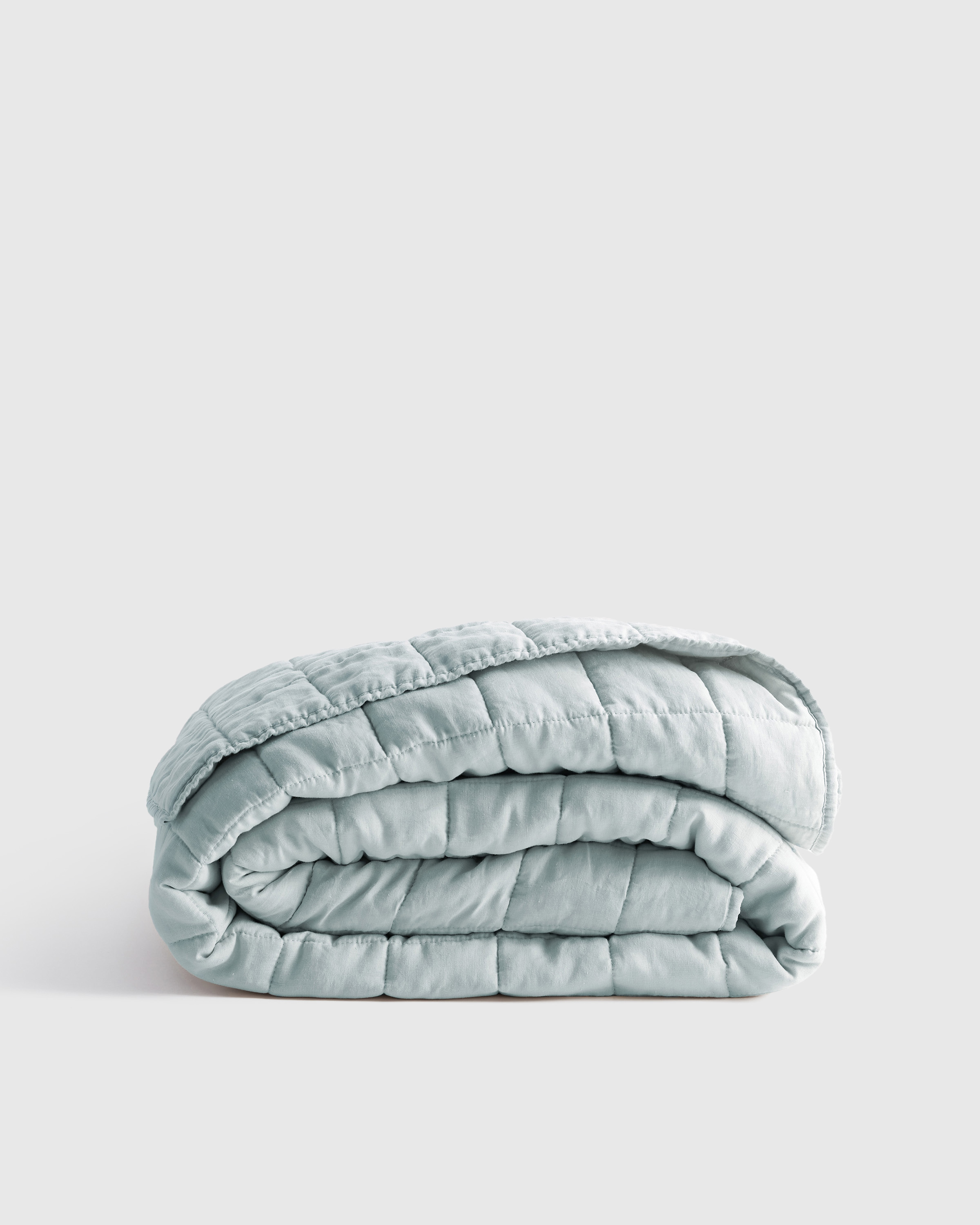 european linen box quilt, full/queen, mist