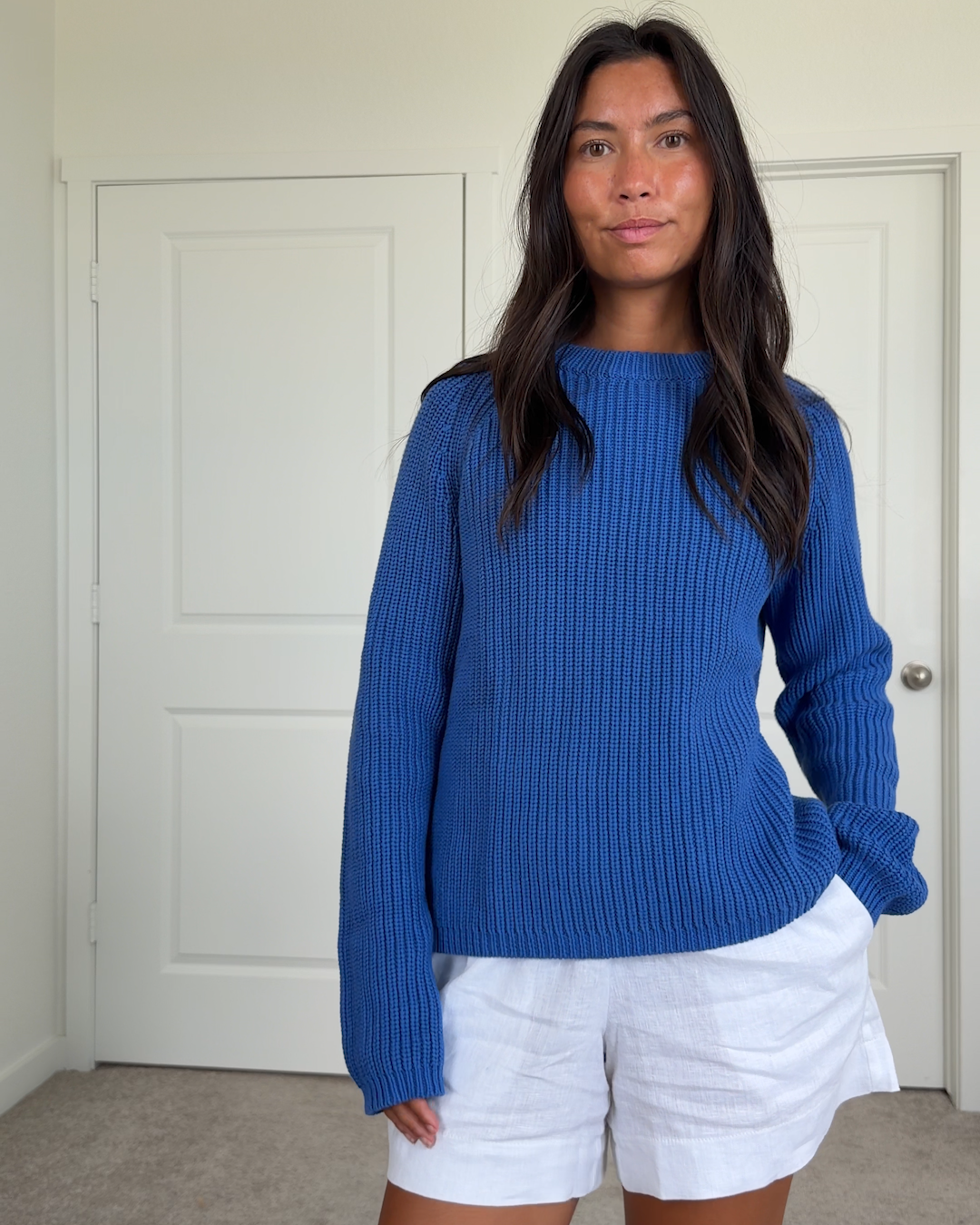 100% Organic Cotton Fisherman Crew Sweater - PDP Video Thumbnail (Sapphire Blue, 4x5)