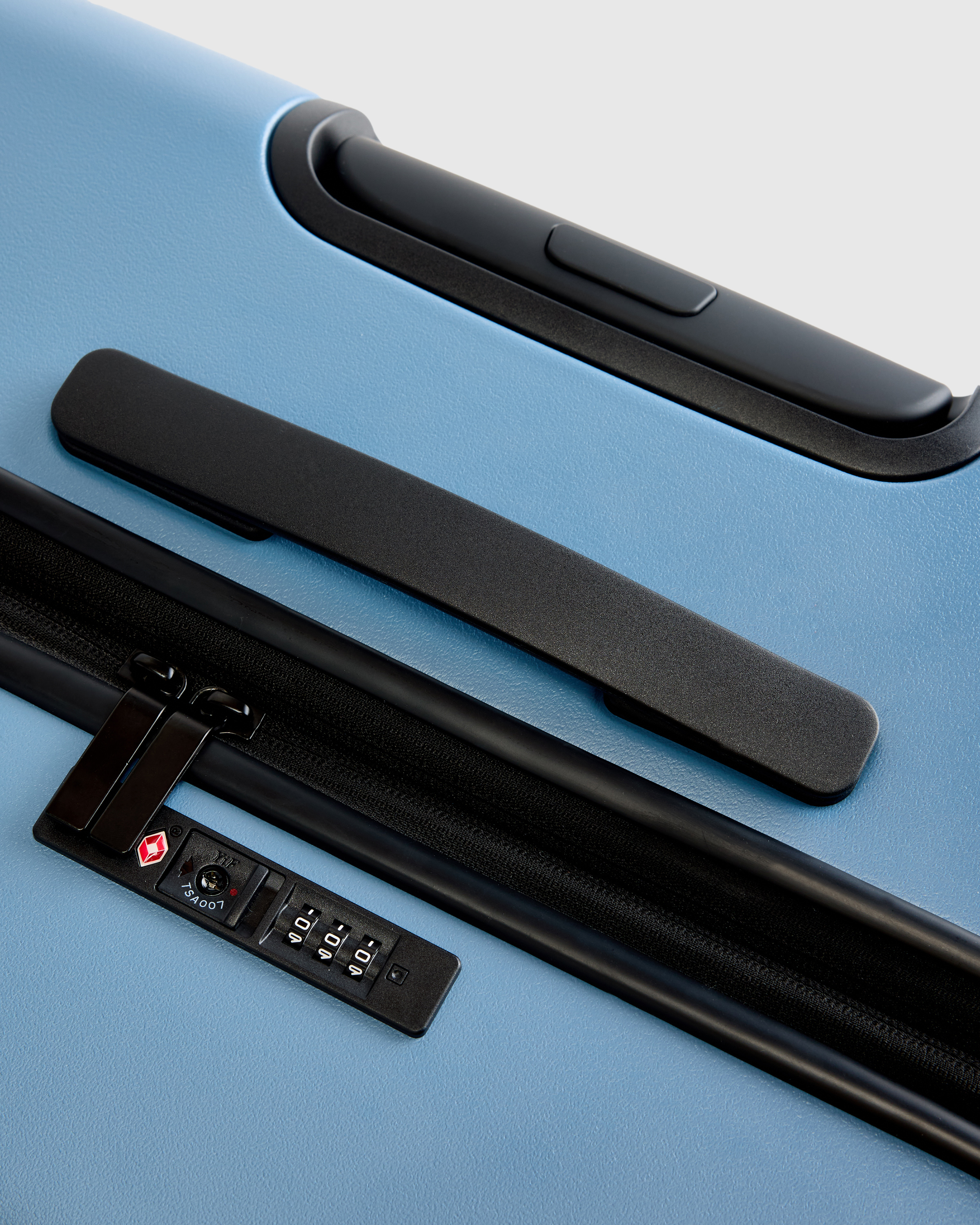 Expandable Large Check-In Suitcase in Blue