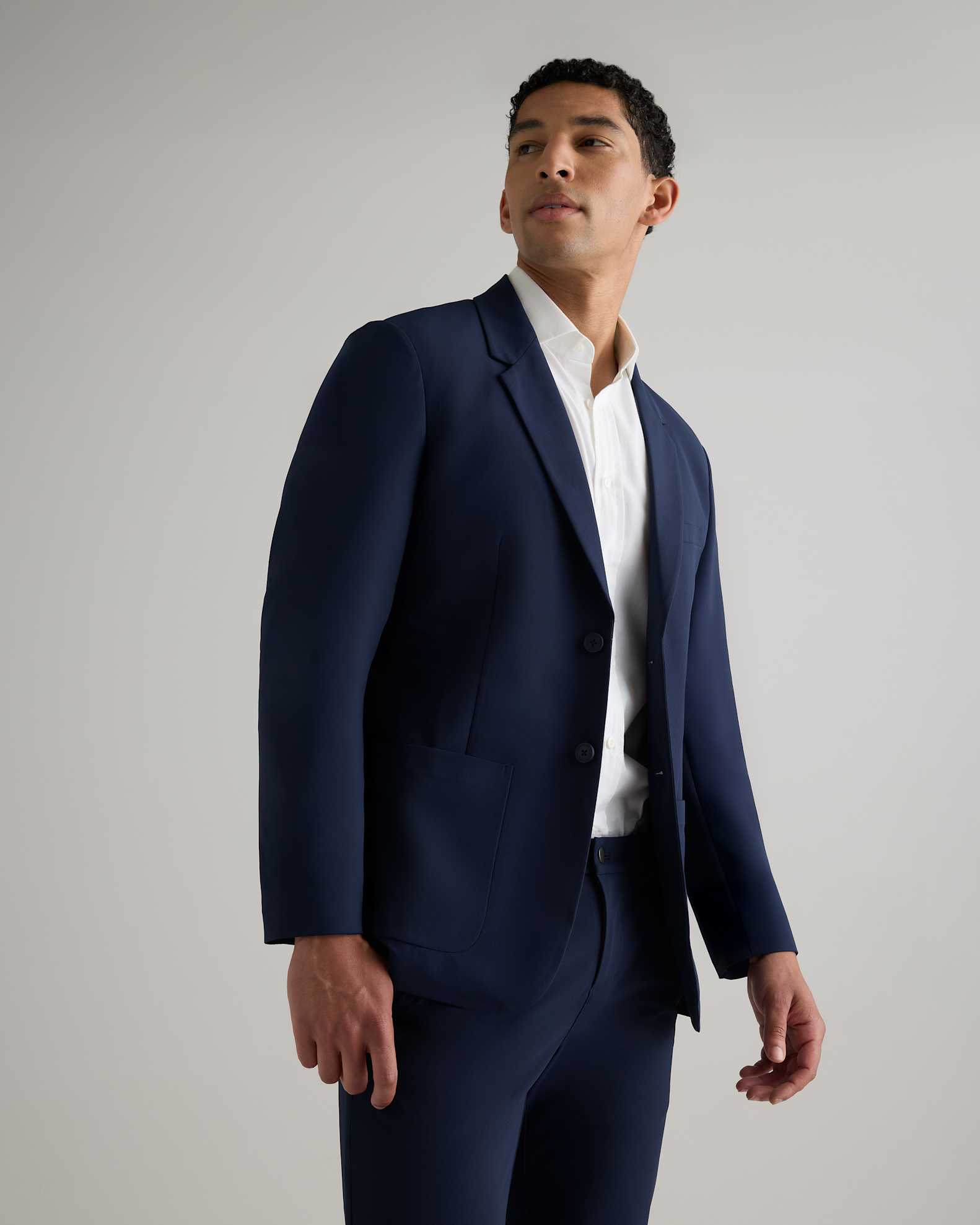 Performance Stretch Technical Blazer in Deep Navy1