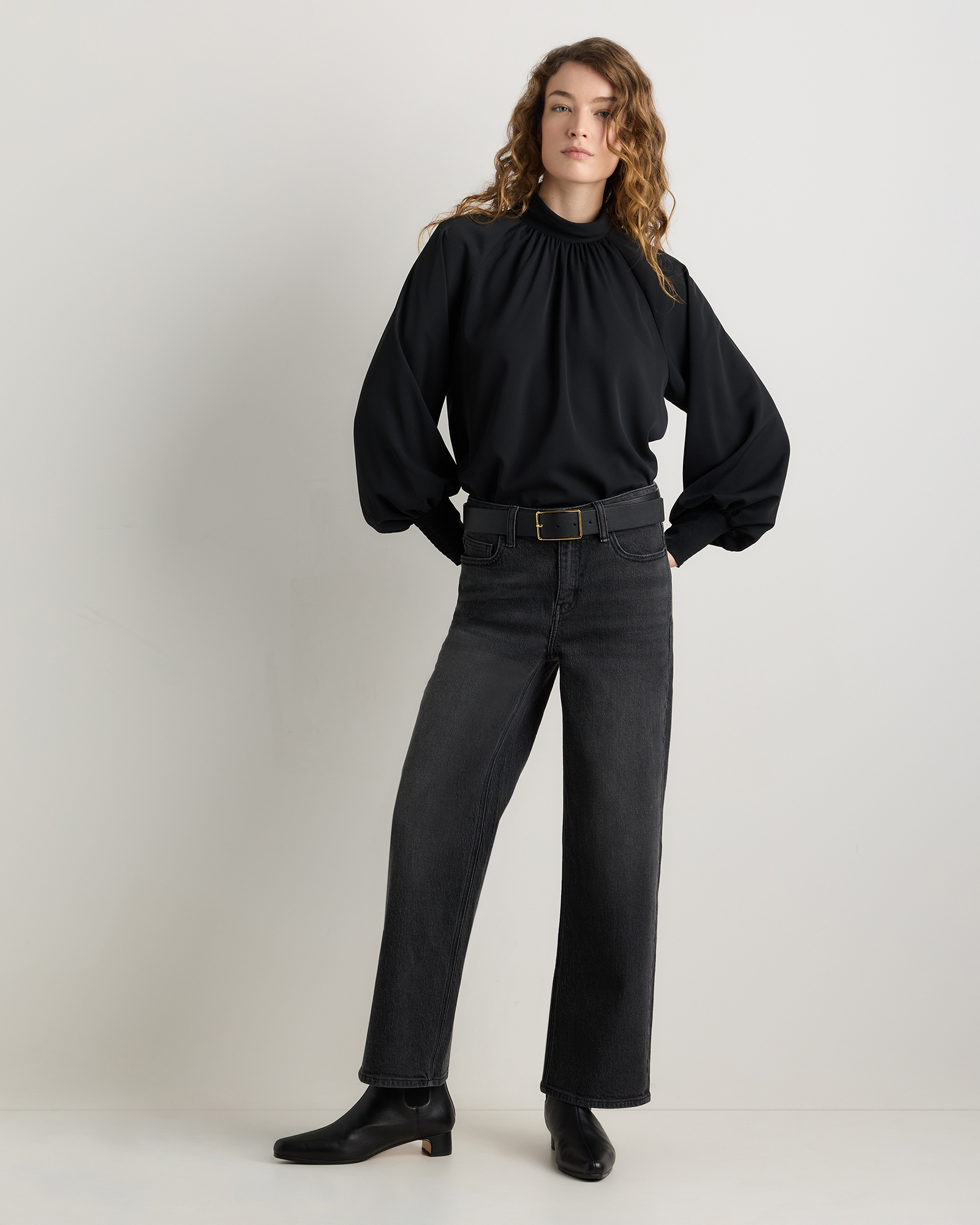 新品未使用deres 16th bottle neck drape blouse DRAPED NECK TOP - Brown | ZARA United States