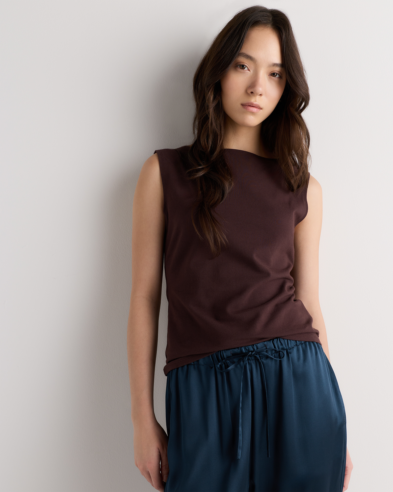 Chocolate Plum Brown Débardeur à col bateau en jersey extensible de coton