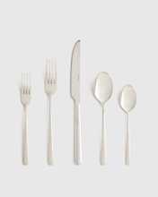 Gia Minimalist 20 Piece Flatware Set
