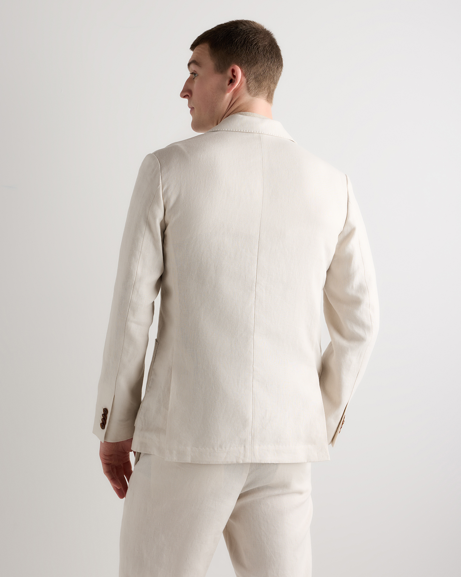 Men's Tailored European Linen Suit Blazer in Sand