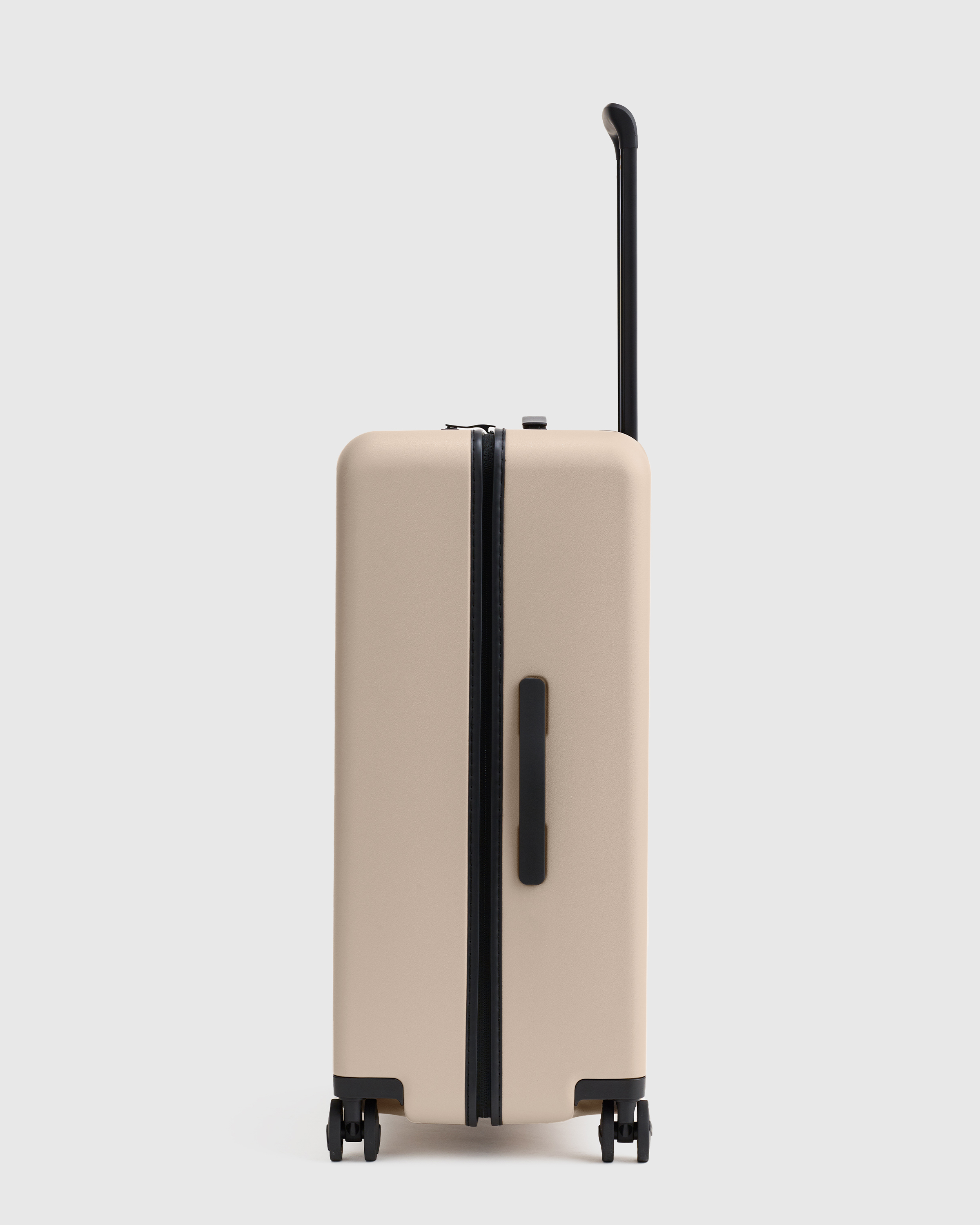 Medium Check-In Suitcase - thumbnail 5