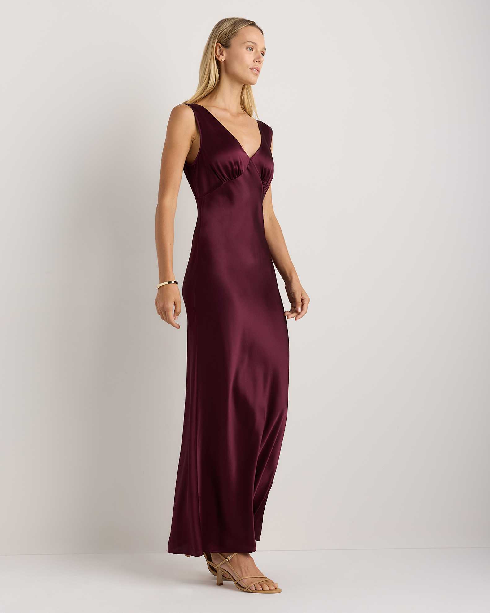 deep v neck maxi dress Lavender Sleeveless V-Neck gracefully drapes your curves with a silky glow Women's V-Neck Maxi Dress in