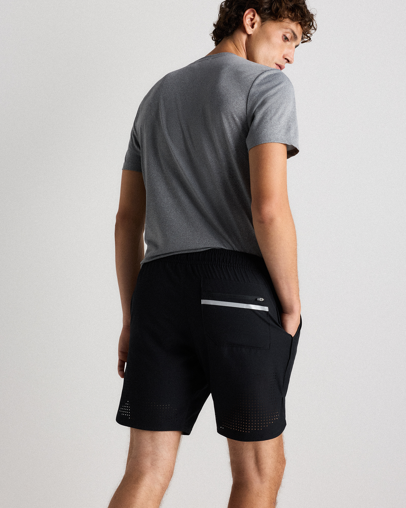 Sweat Tech Training Short - 7