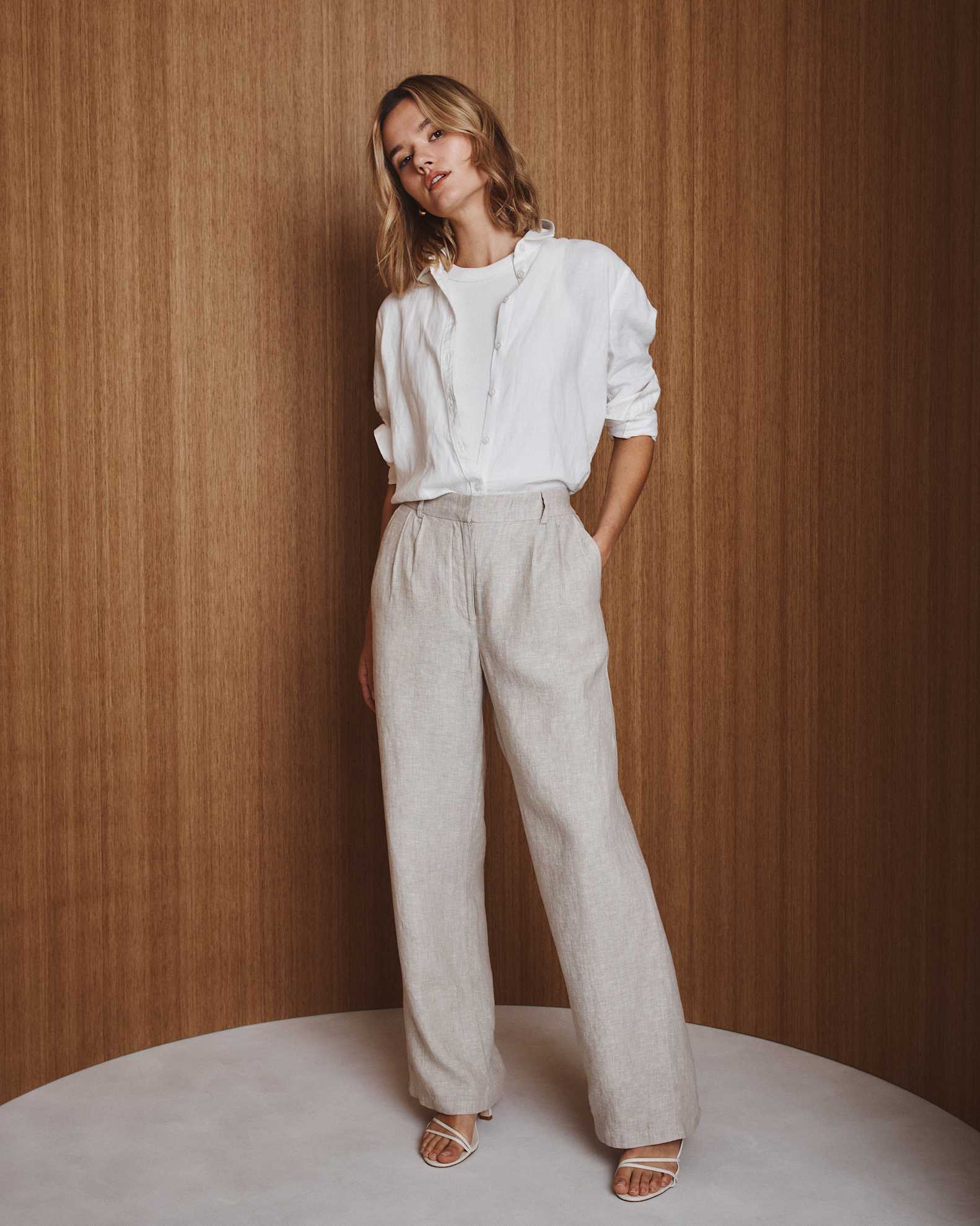 Women's 100% European Linen Pleated Trouser in Flax, Size 4 by Quince Women's 100% European Linen Pleated Trouser in Flax, Size 4 by Quince