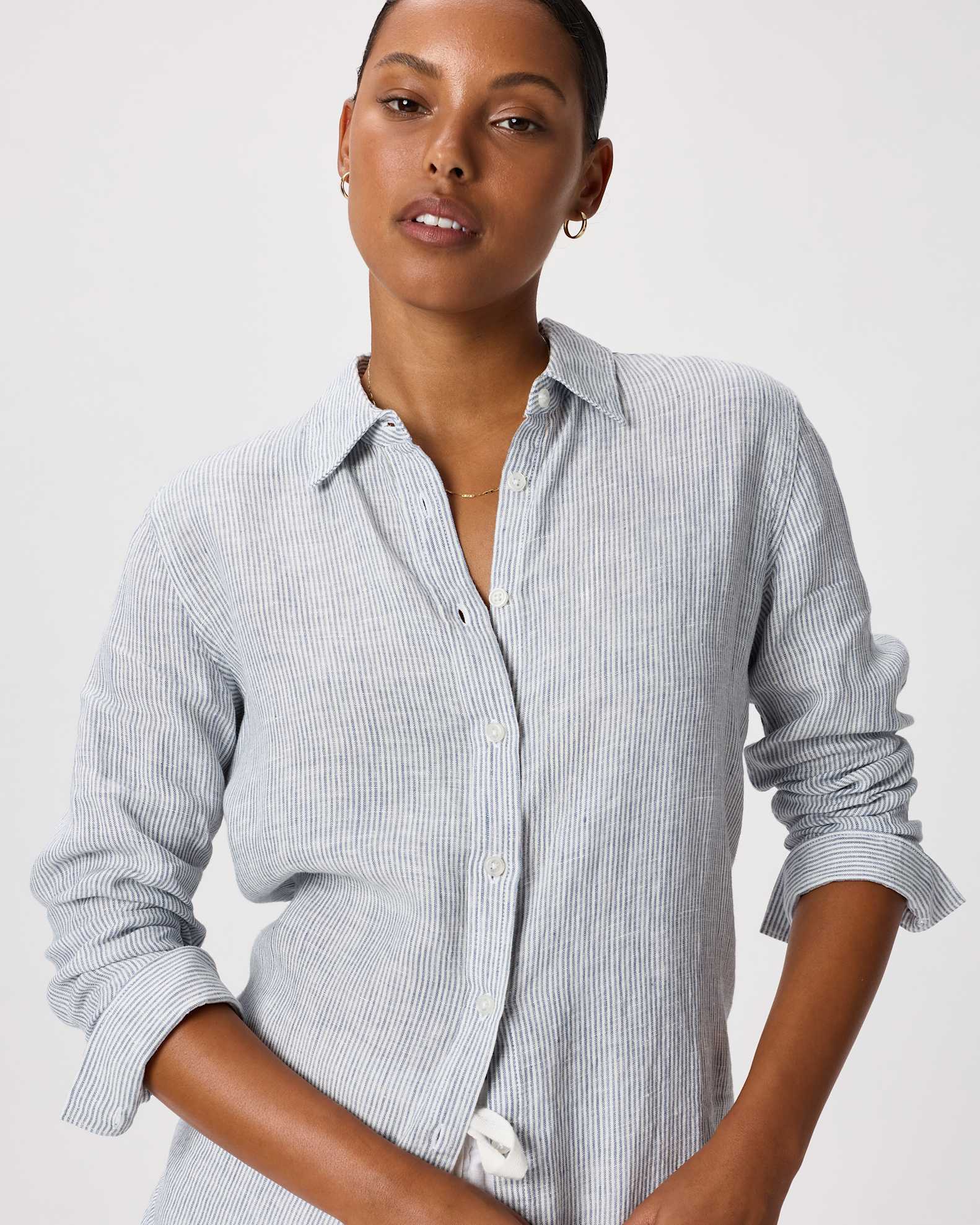 Women's 100% European Linen Long Sleeve Shirt in Blue Pinstripe, Size Small by Quince Women's 100% European Linen Long Sleeve Shirt in Blue Pinstripe, Size Small by Quince
