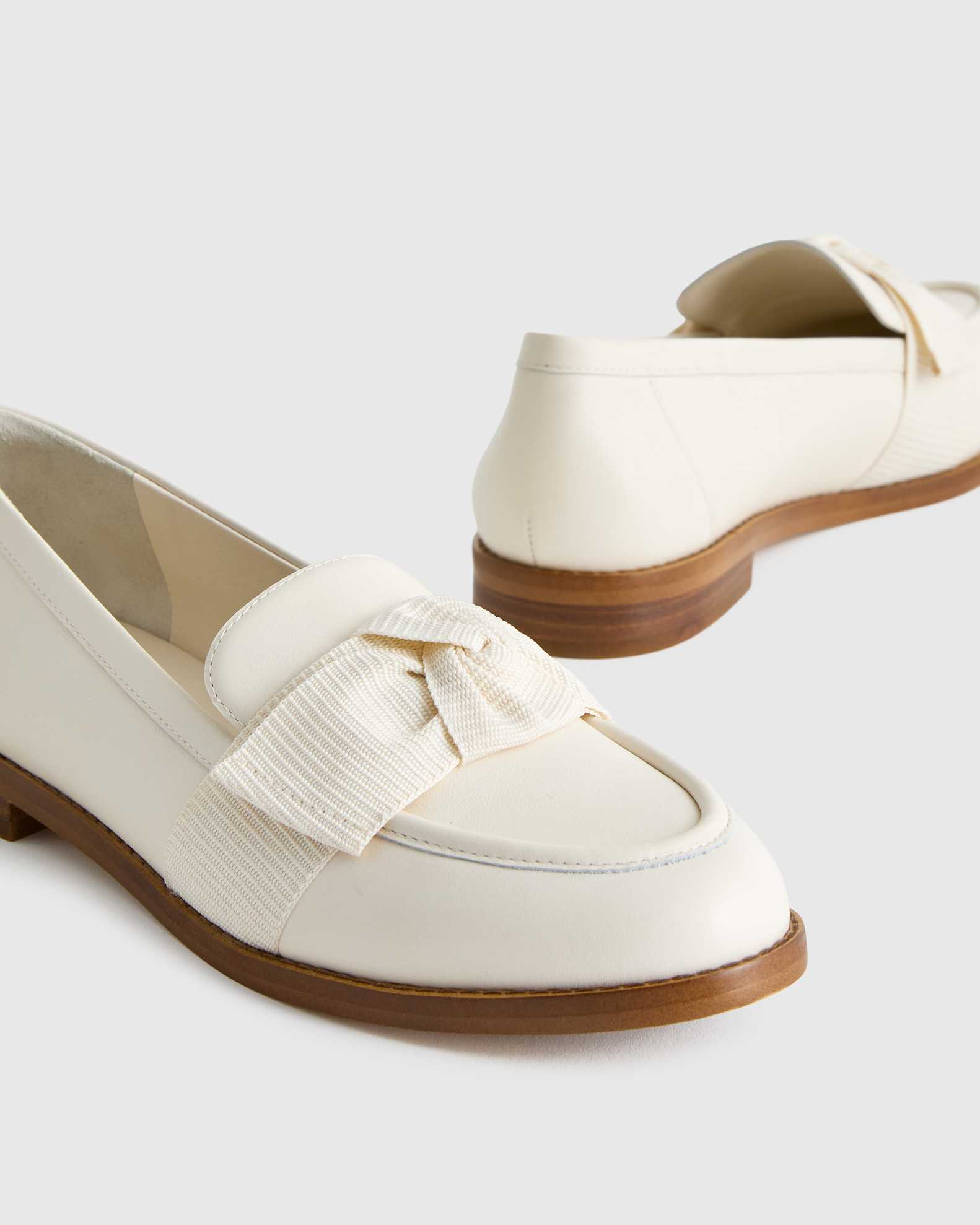 Mocassini Donna WHITE MOUNTAIN Noblest Penny | Sabbia/Buc | Tacco Basso E Soletta Imbottita | Taglia 38