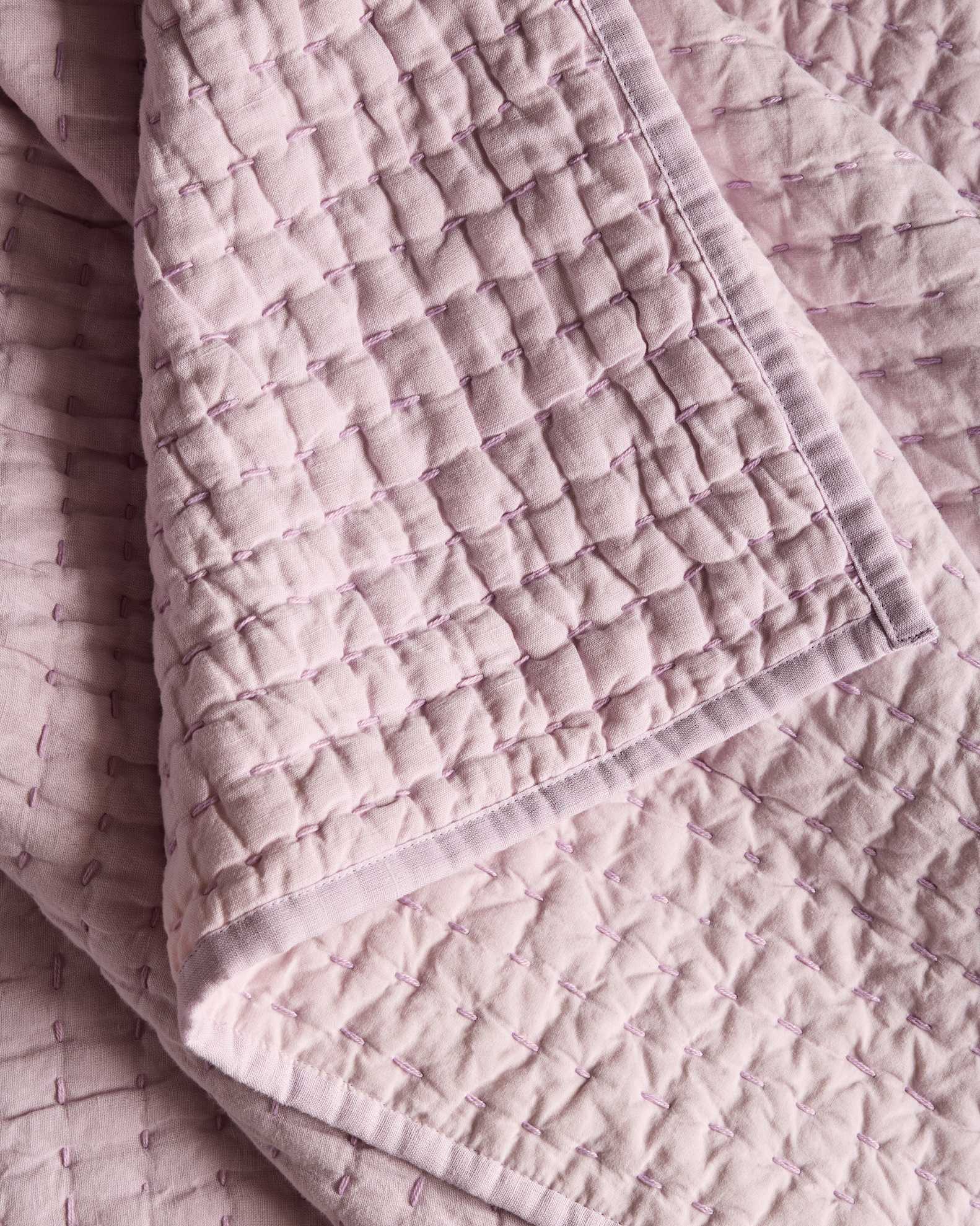 European Linen Cotton Stitch Quilt Set in Orchid