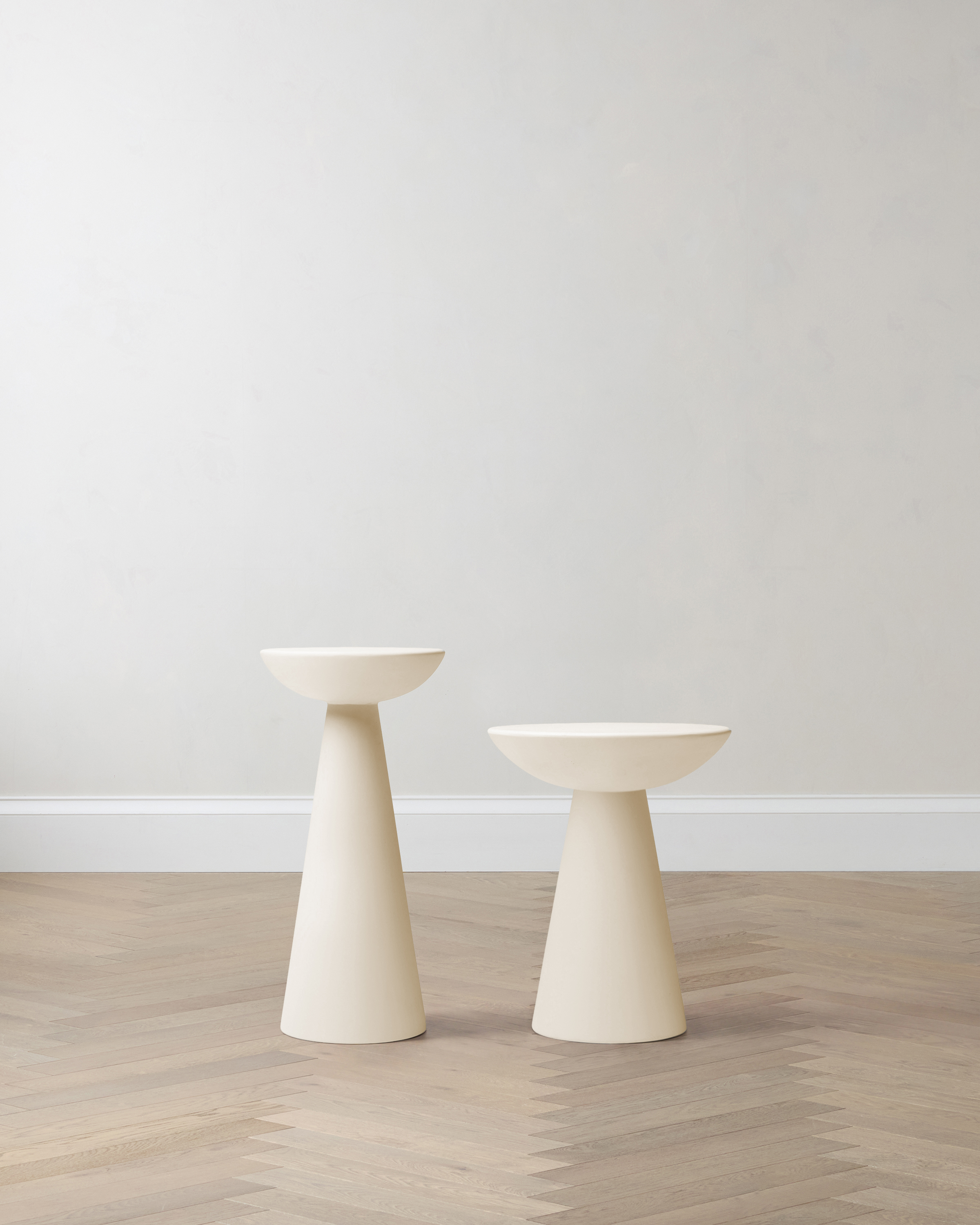 Sandstone Beige Concrete Nesting Indoor/Outdoor End Tables (Set of 2)
