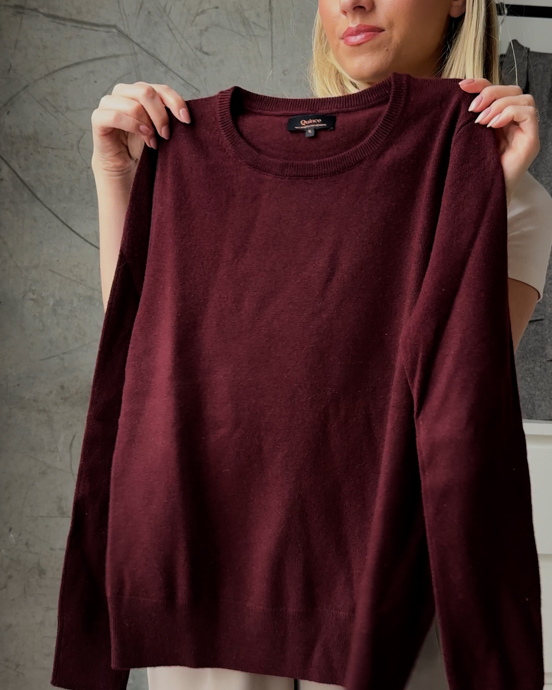 LightweightCottonCashmereCrewSweater CrushedBerryPurple NatalieJust Thumbnail