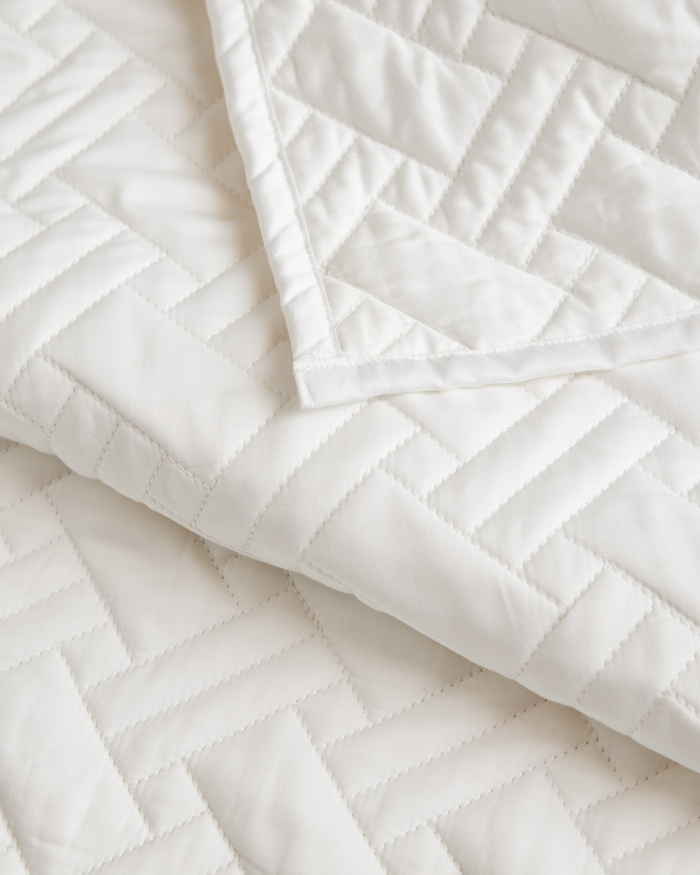 Organic Cotton Basketweave Quilt - Thumbnail 3