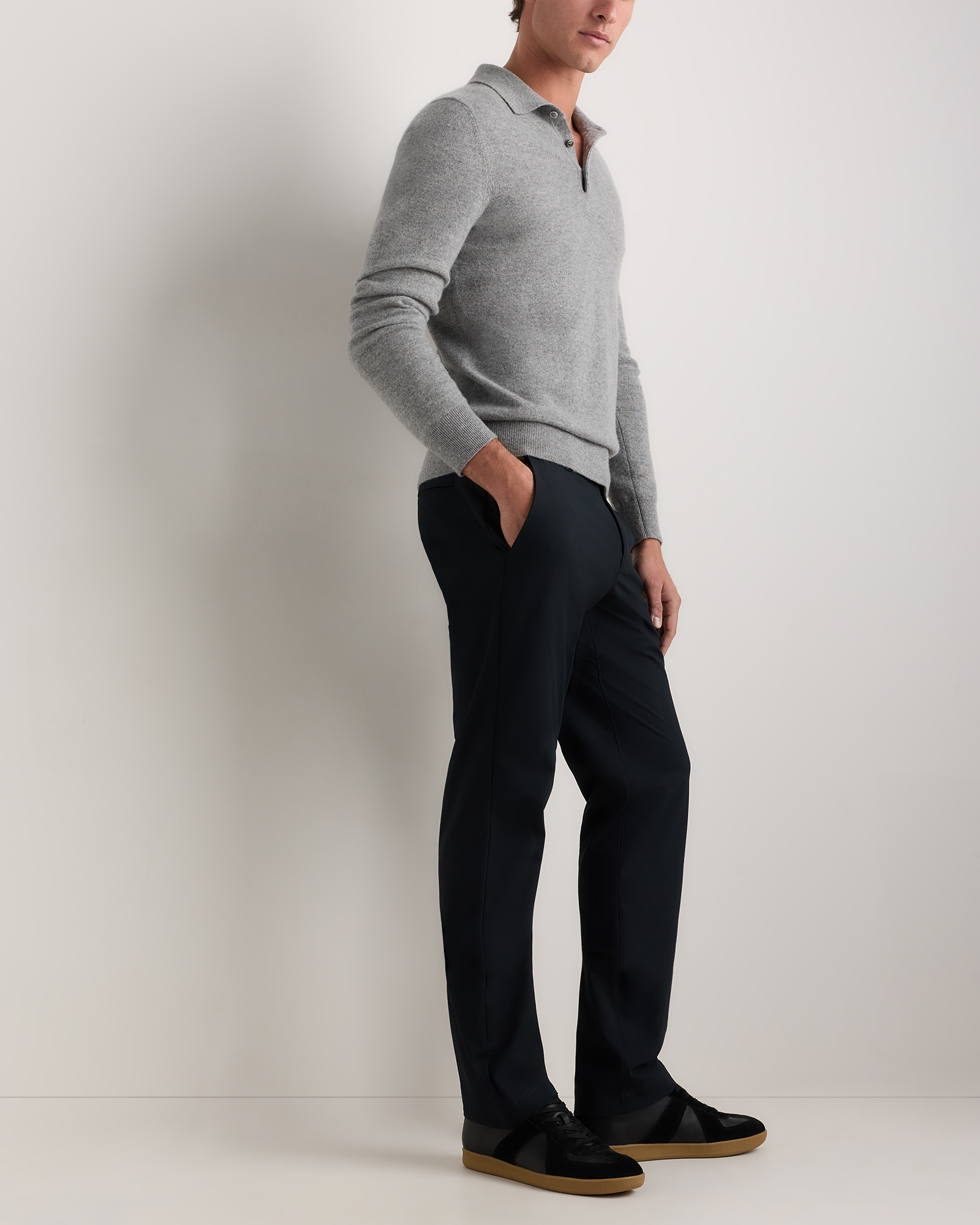 Men's Ultimate Commuter Pants in True Black, Size 32X32, 100% Polyester by Quince