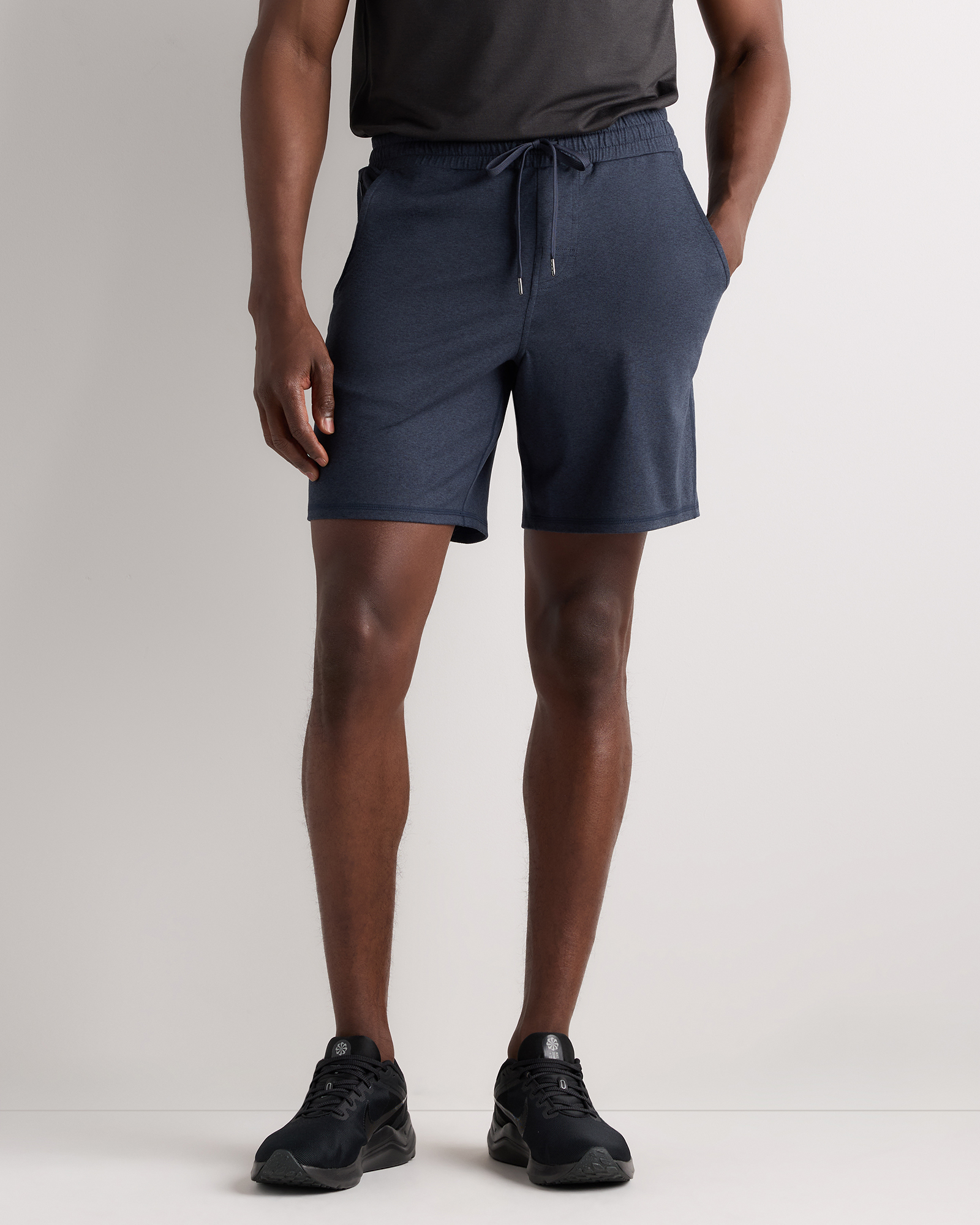 Heather Deep Navy Flowknit Performance Shorts - 7.5"