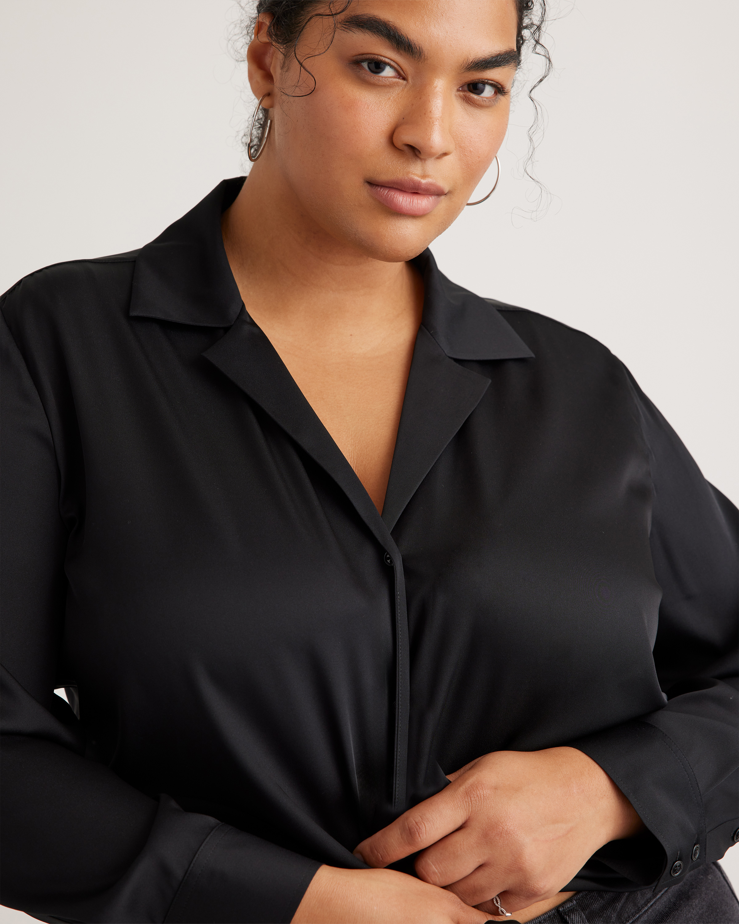 Women's Washable Stretch Silk Notch Collar Blouse in Black, Size 1X by Quince