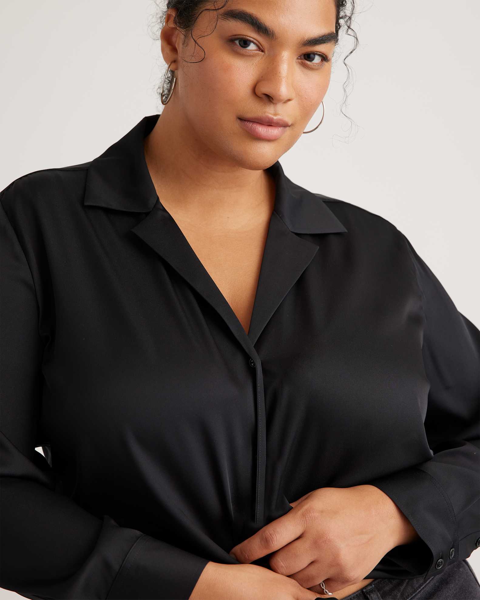 Women's Washable Stretch Silk Notch Collar Blouse in Black, Size 1X by Quince Women's Washable Stretch Silk Notch Collar Blouse in Black, Size 1X by Quince