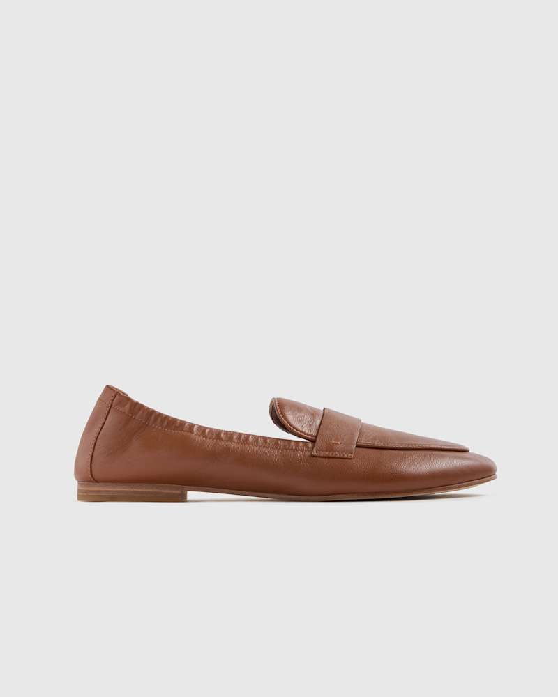 Quince Italian leather soft loafer