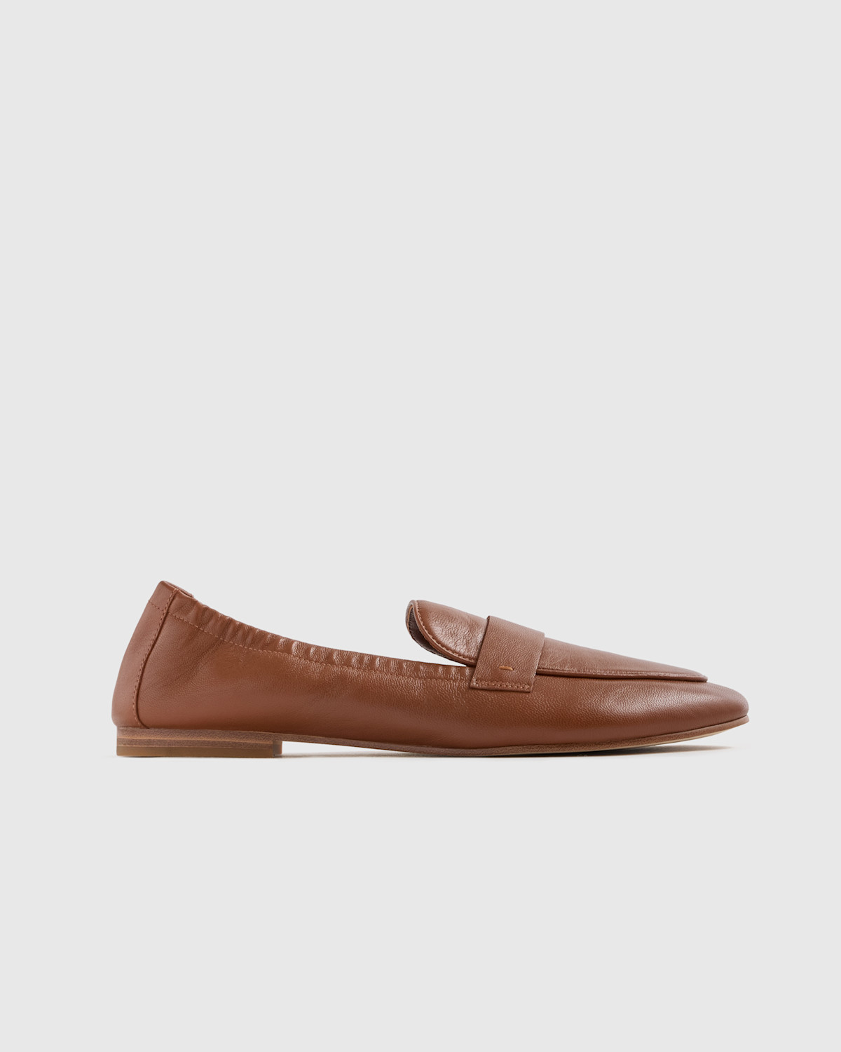 Quince Italian Leather Soft Loafer in Cognac
