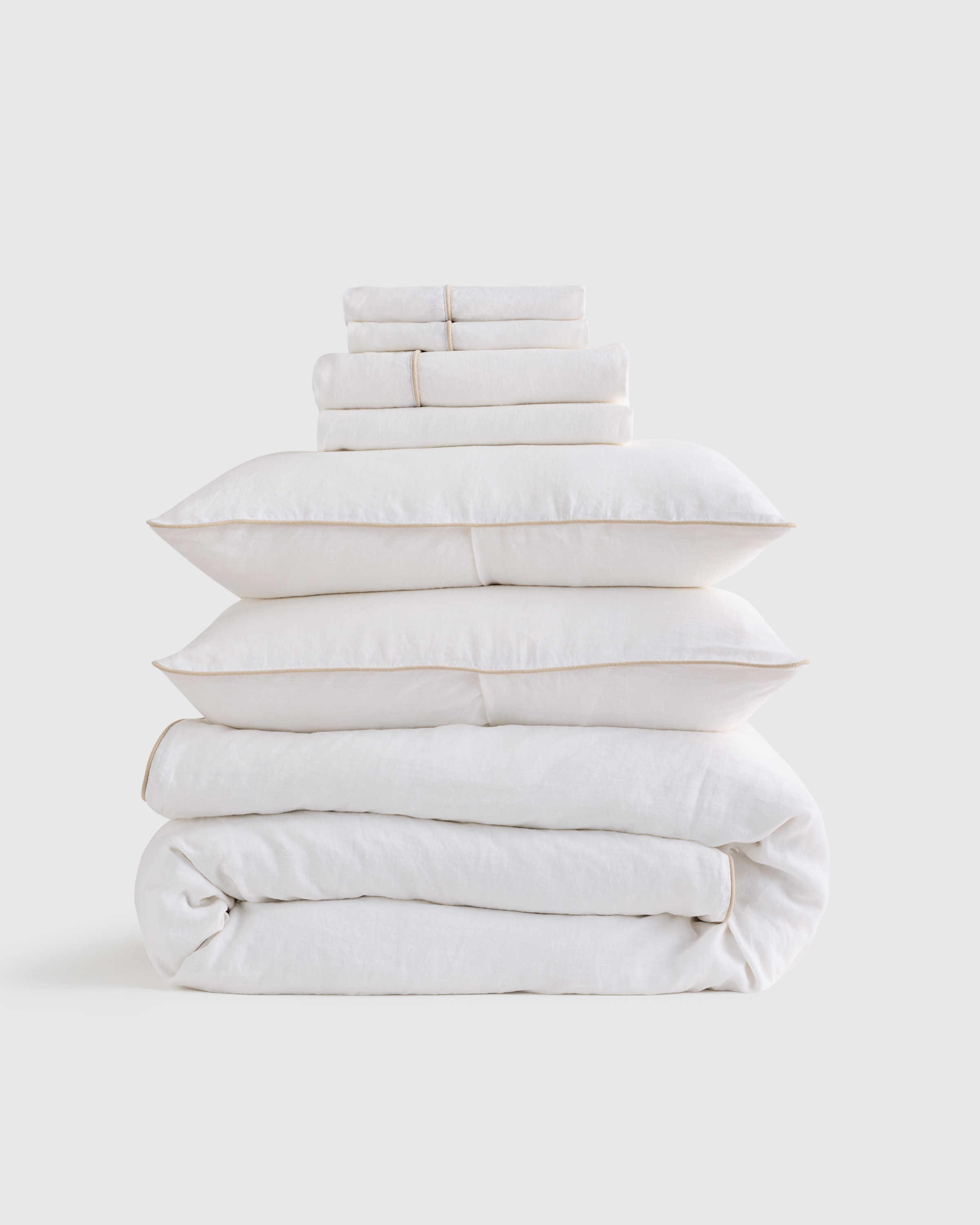 White/Toffee European Linen Piped Deluxe Bedding Bundle