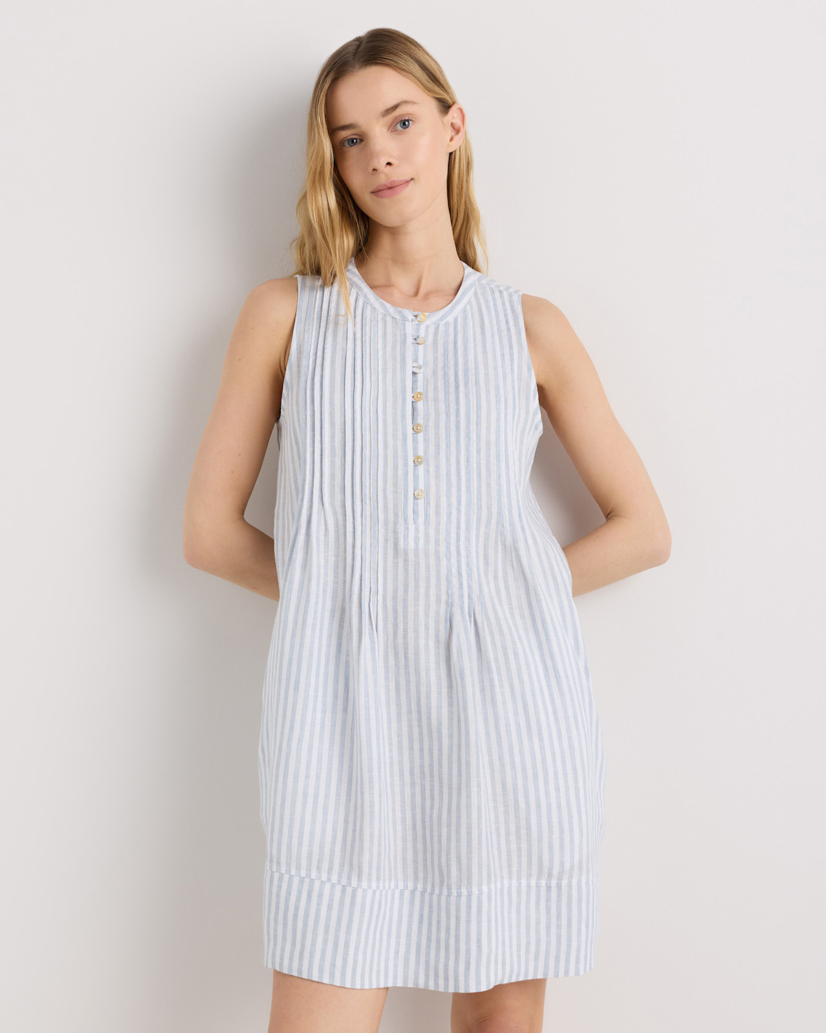 QUINCE 100% European Linen Sleeveless Swing Dress