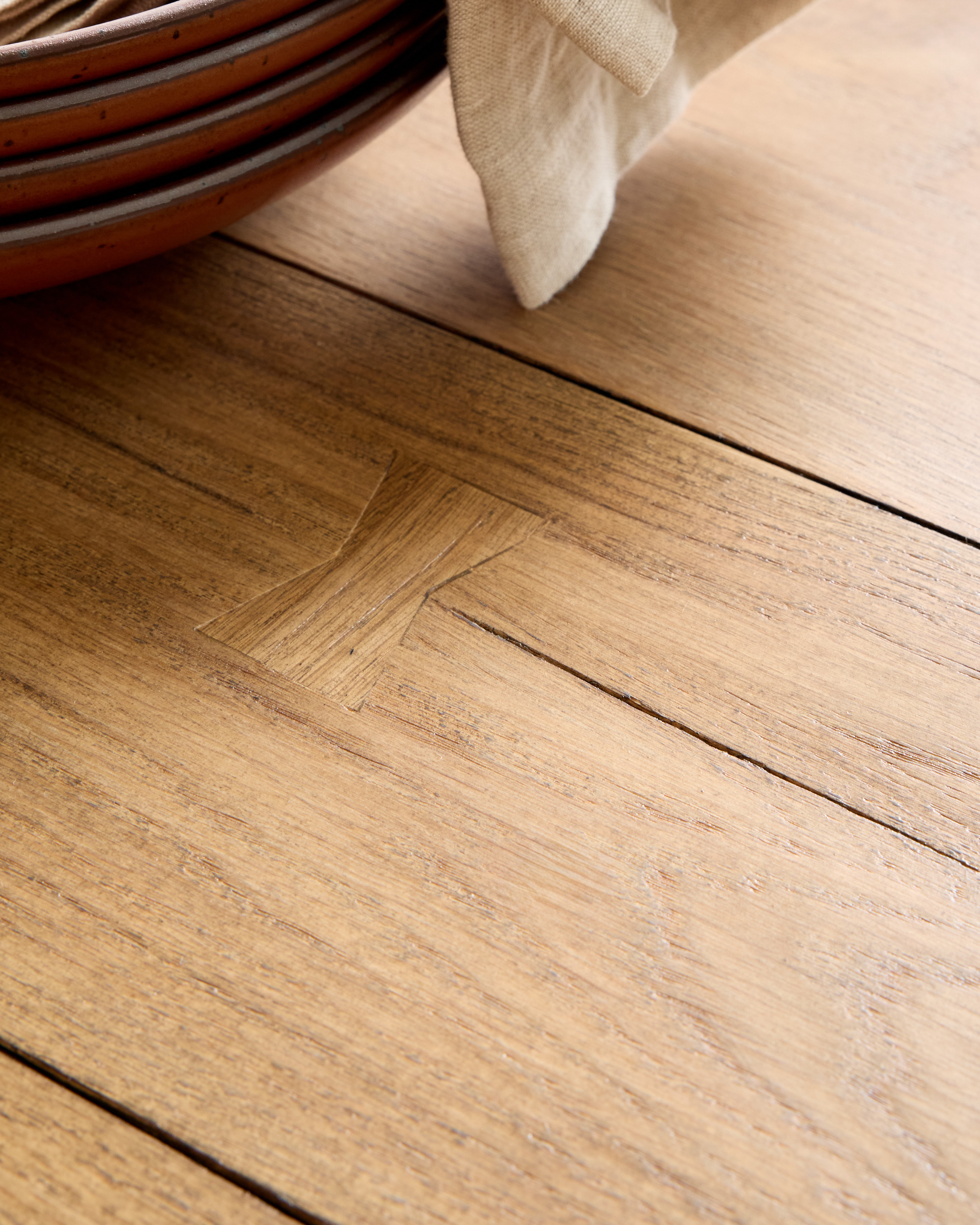 Reclaimed Wood Parsons Dining Table - thumbnail 7