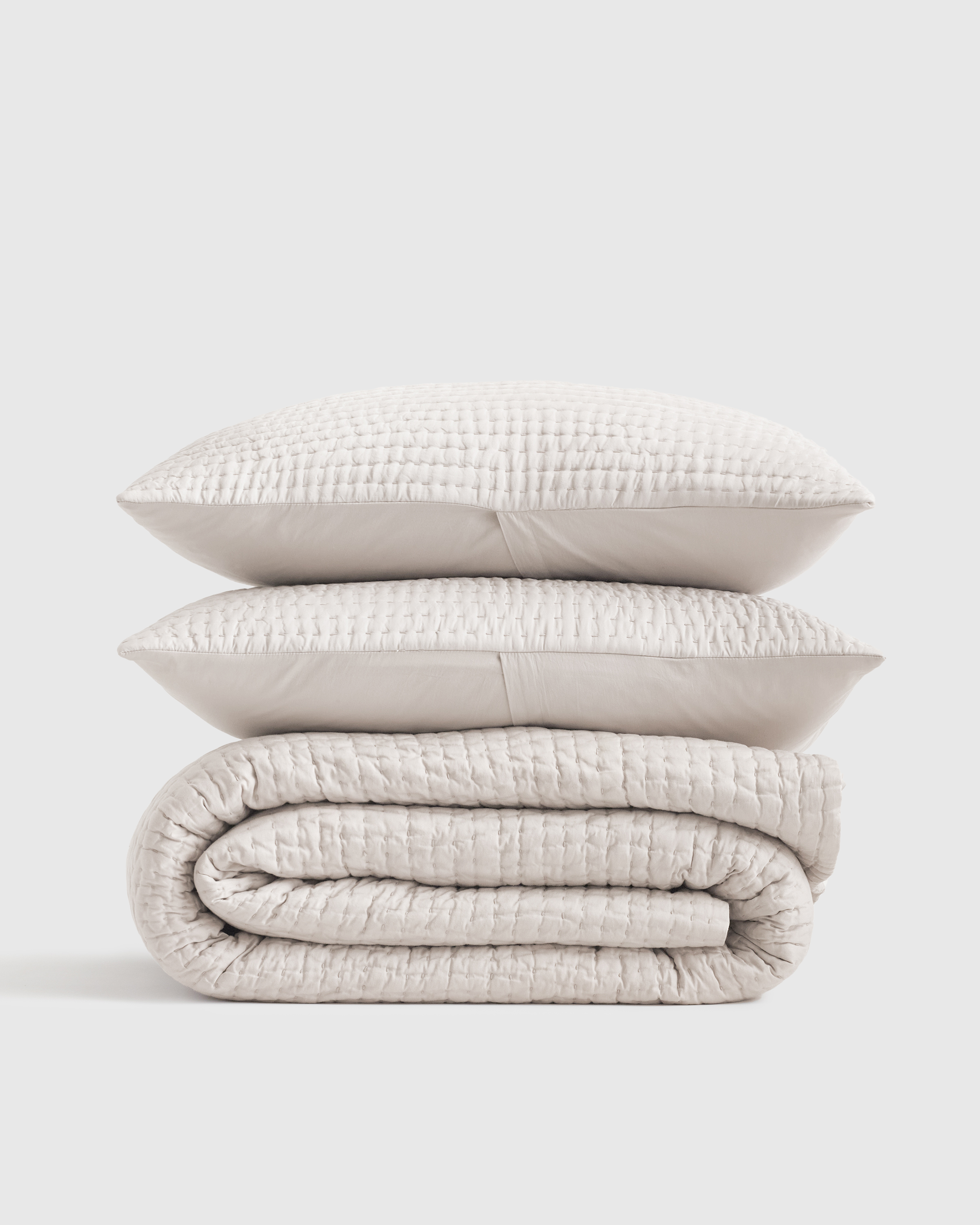 Ivory Silk Pick Stitch Quilt Set