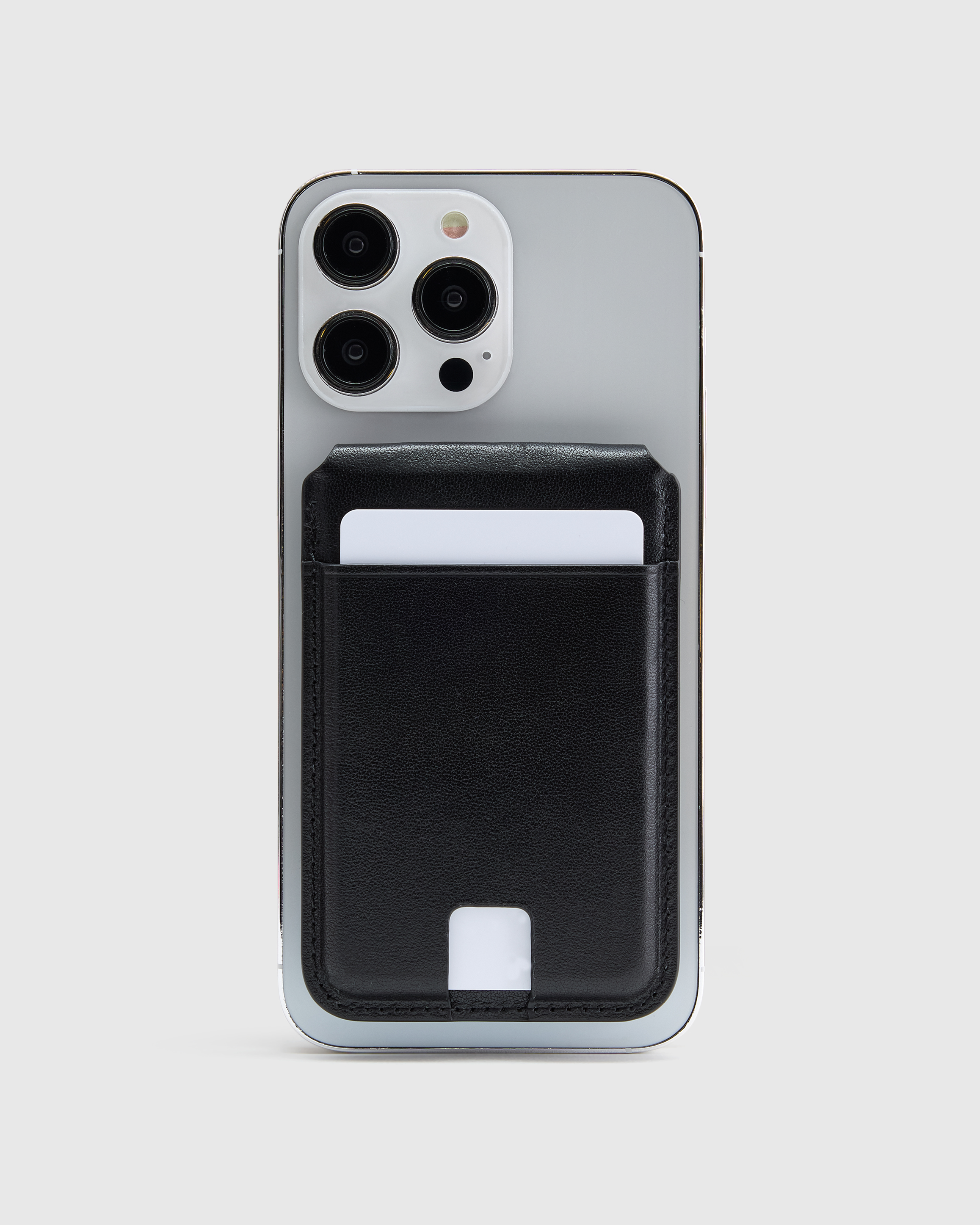 Quince MagSafe Wallet & Phone Stand