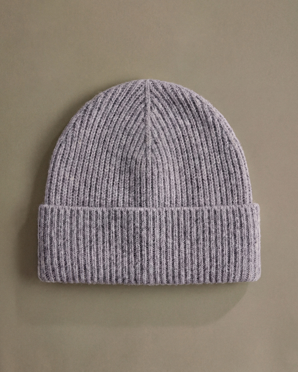 Mongolian Cashmere Ribbed Beanie