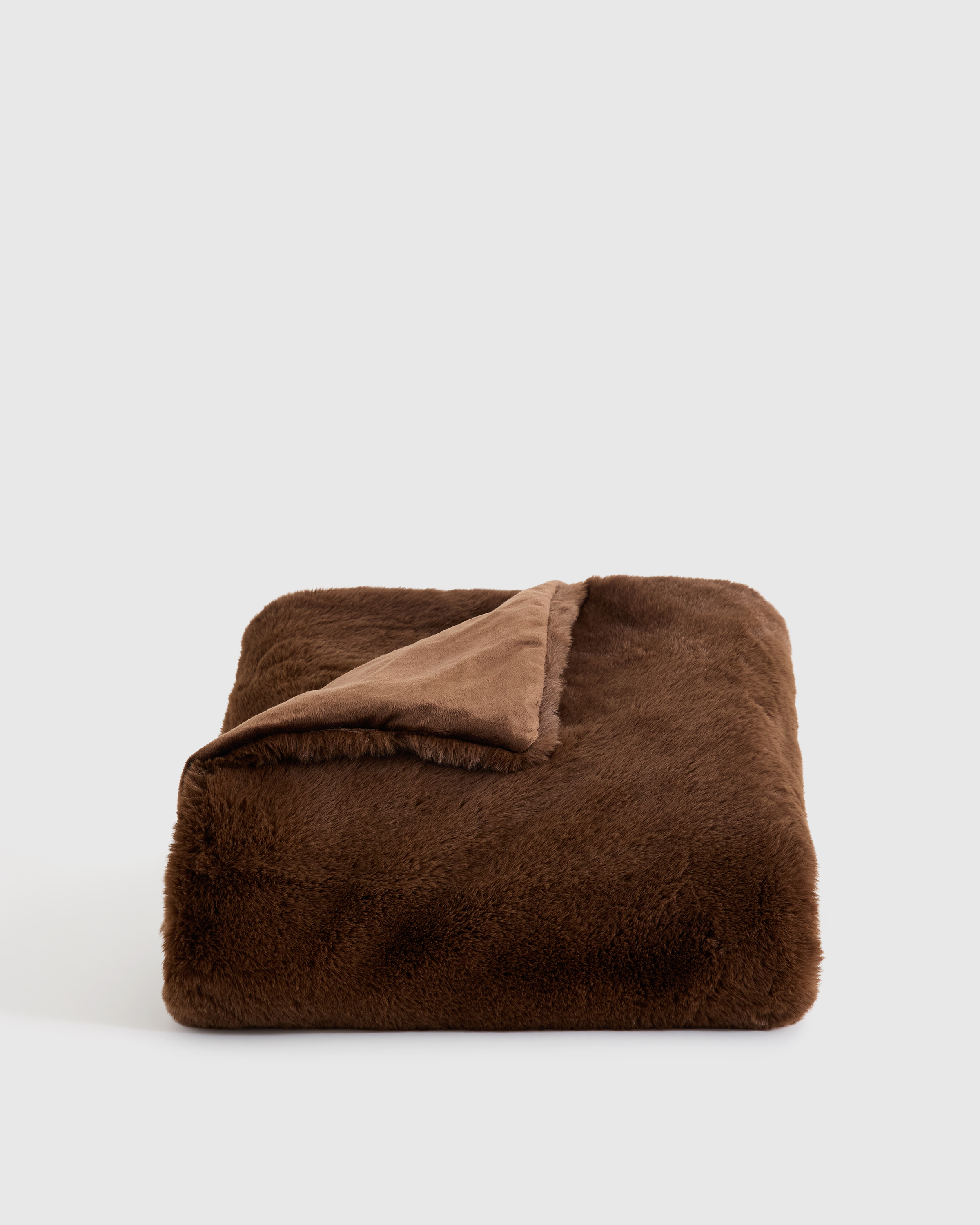 Truffle Luxury Faux Fur Throw