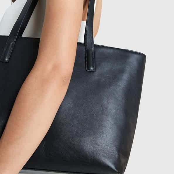 linen-crib-sheet terra detail 13419 10-1