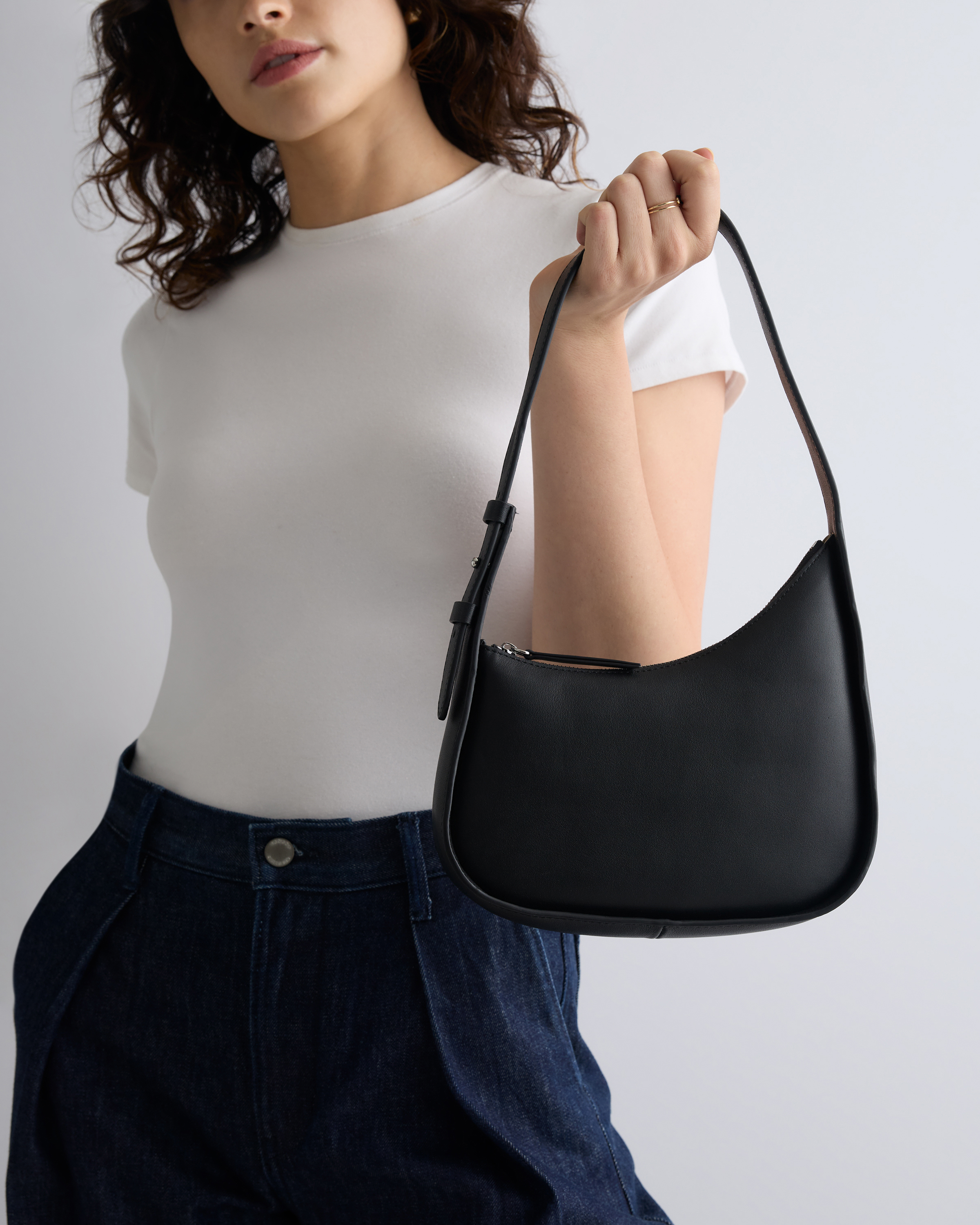 italy製　 archive grunge leather shoulder y2k archive grunge leather shoulder BAG - メルカリ