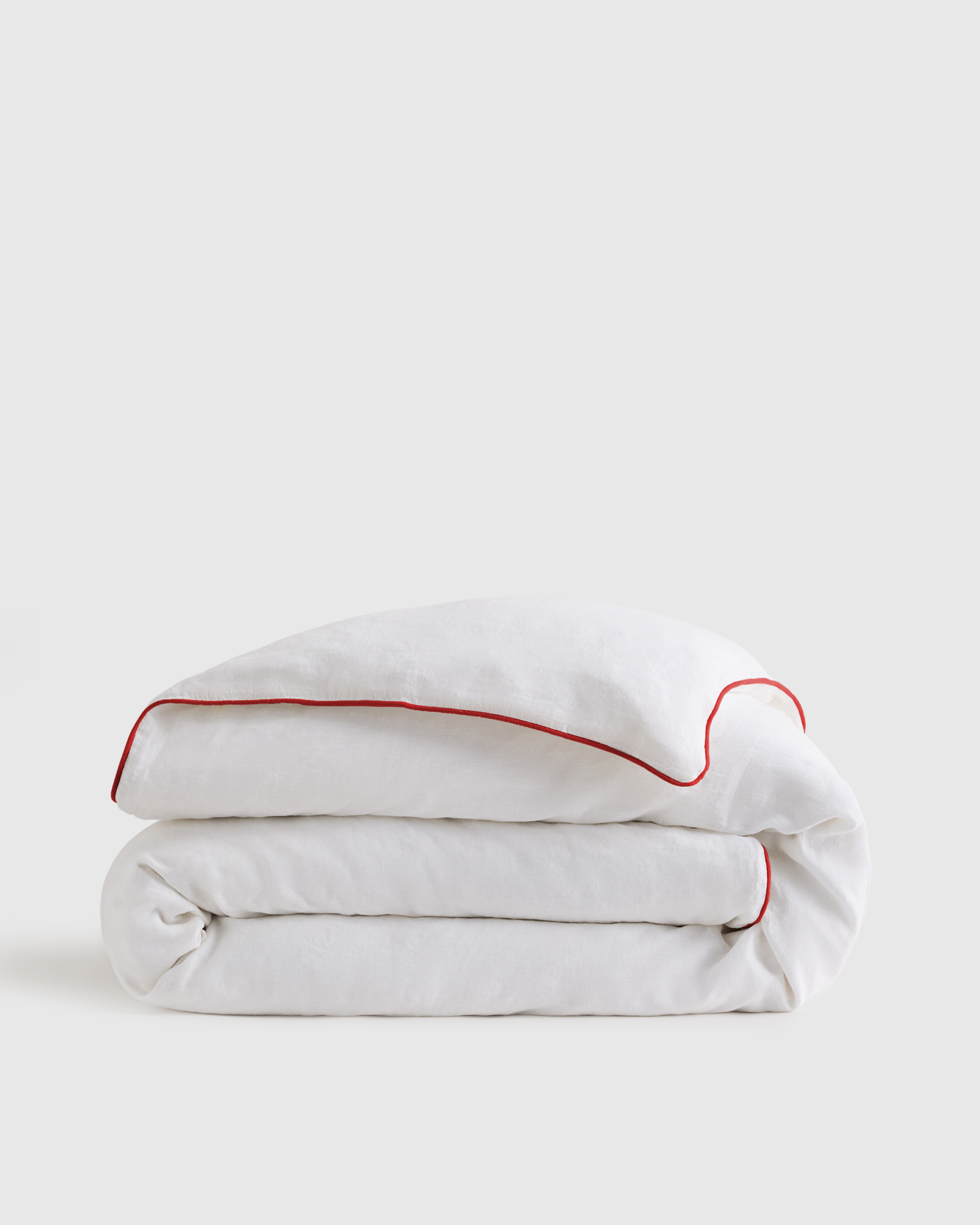 White/Cherry European Linen Piped Duvet Cover