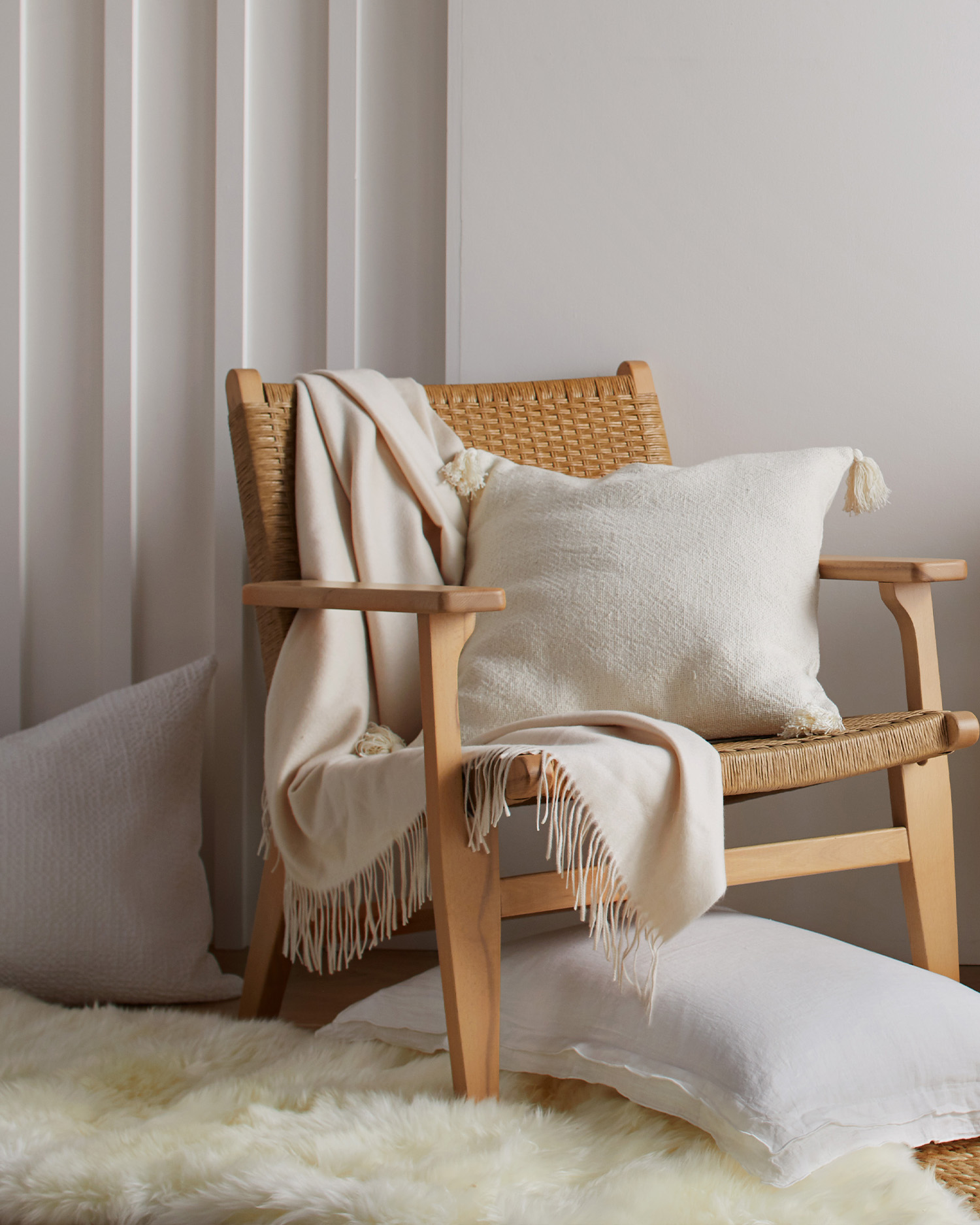 Australian Sheepskin Area Rug - Thumbnail 4