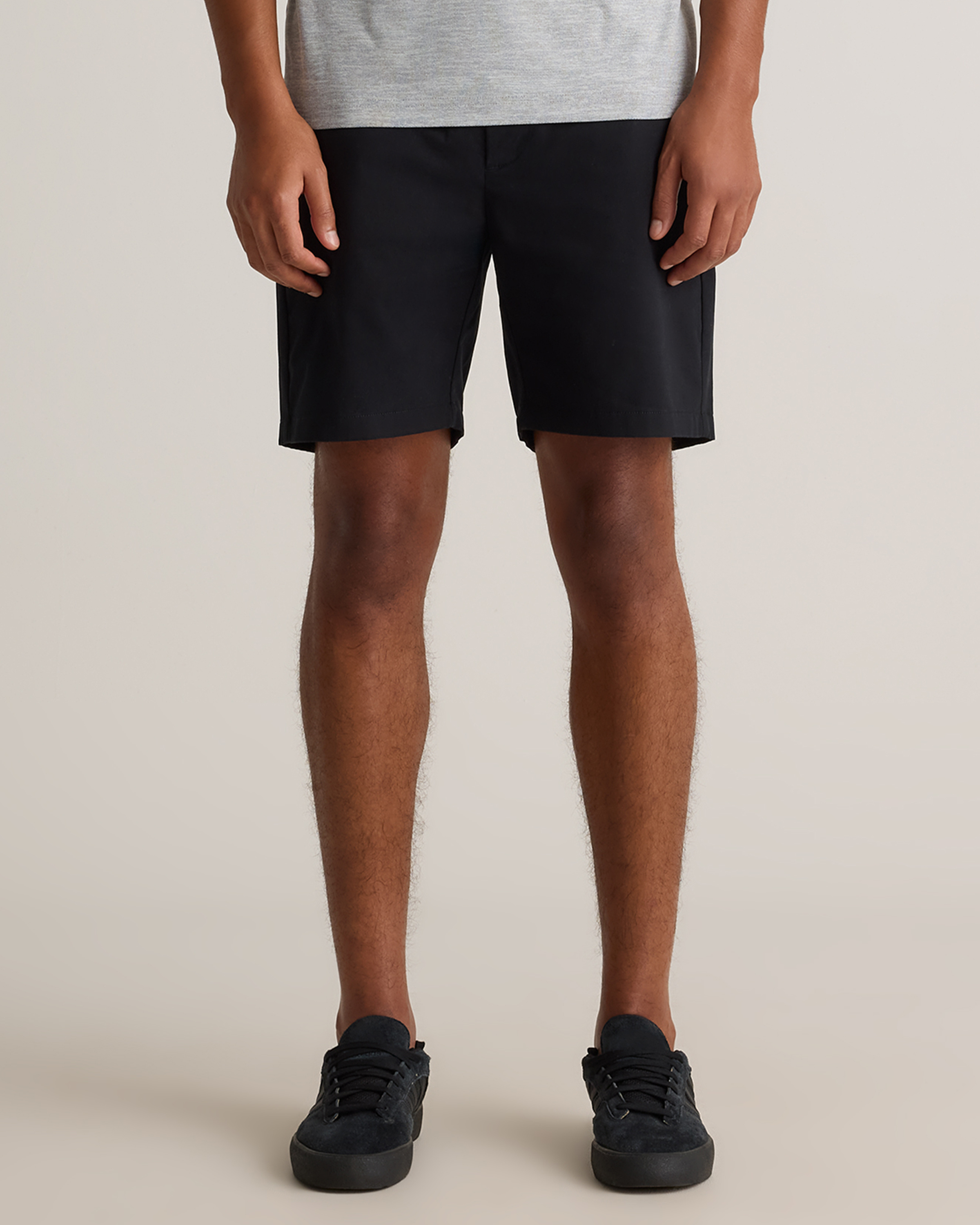 Quince Men's Classic Stretch Chino Shorts In Black