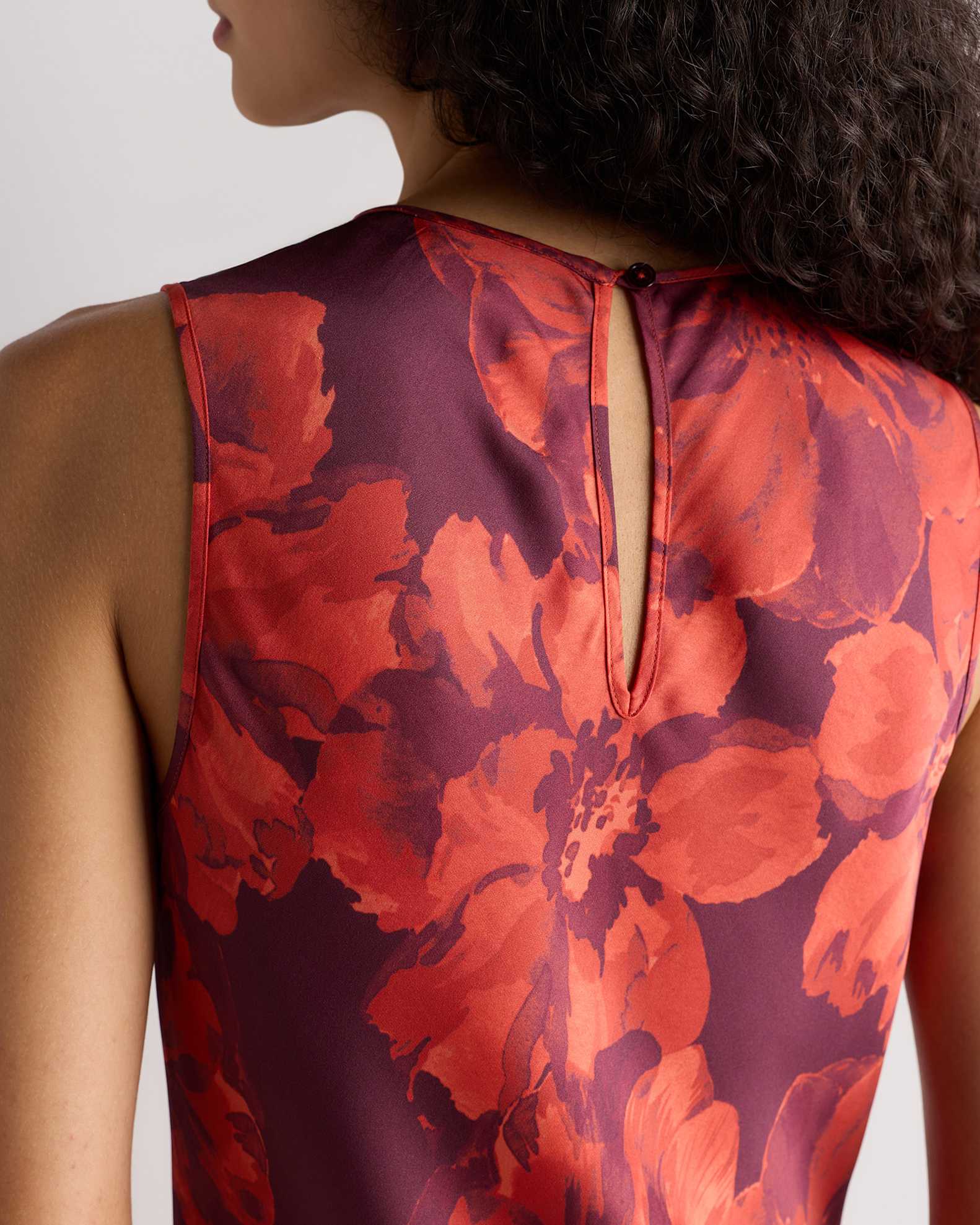 quince washable stretch silk tank midi dress Women's Washable Stretch Silk Tank Top Midi Dress in Cordovan Red Hibiscus, Size Large by Quince