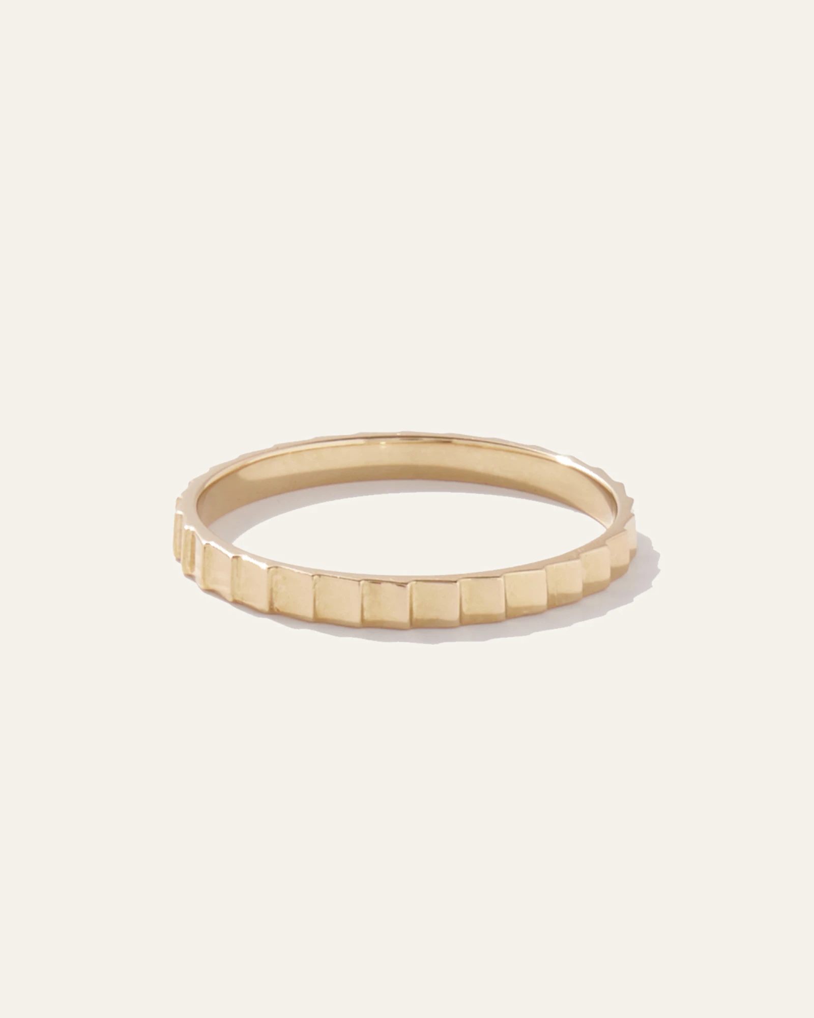 14k Gold Ridge Band
